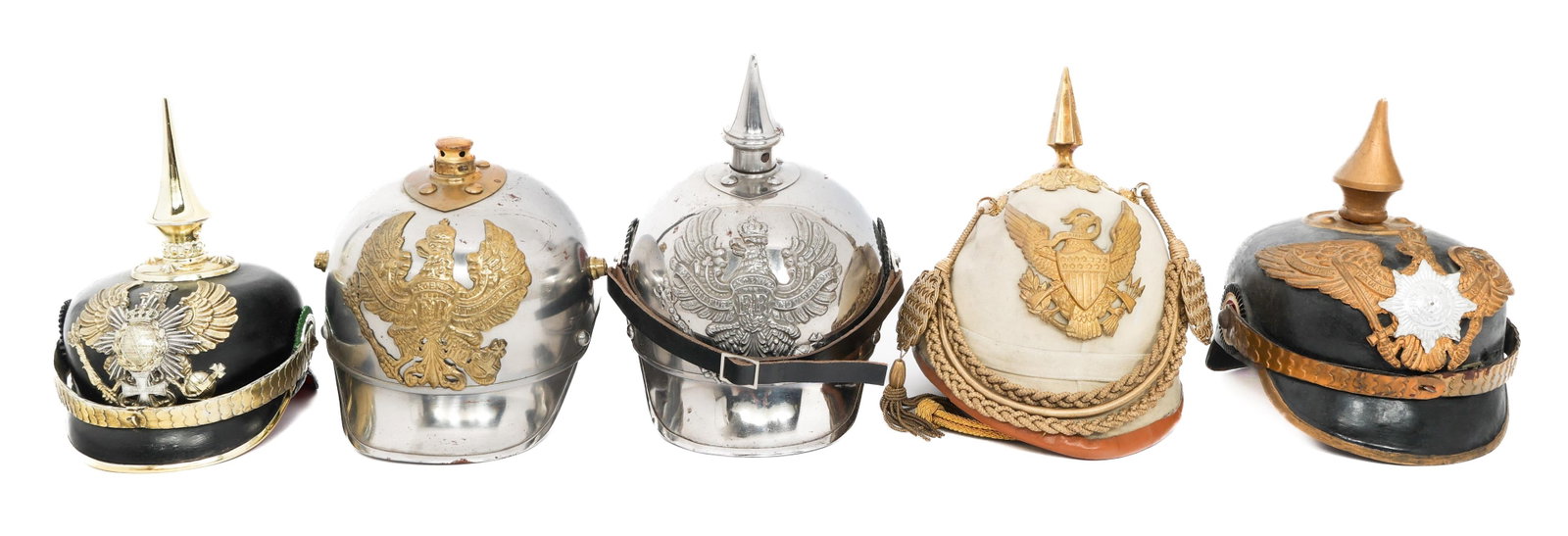 REENACTOR SPAN-AM WAR - WWI GERMAN & US HEADGEAR: REENACTOR SPAN-AM WAR - WWI GERMAN & US HEADGEAR Reenactor Spanish-American War - WWI German and US Headgear. (2) German Metalhelme. (2) German Pickelhaube (1) US Pith Helmet.