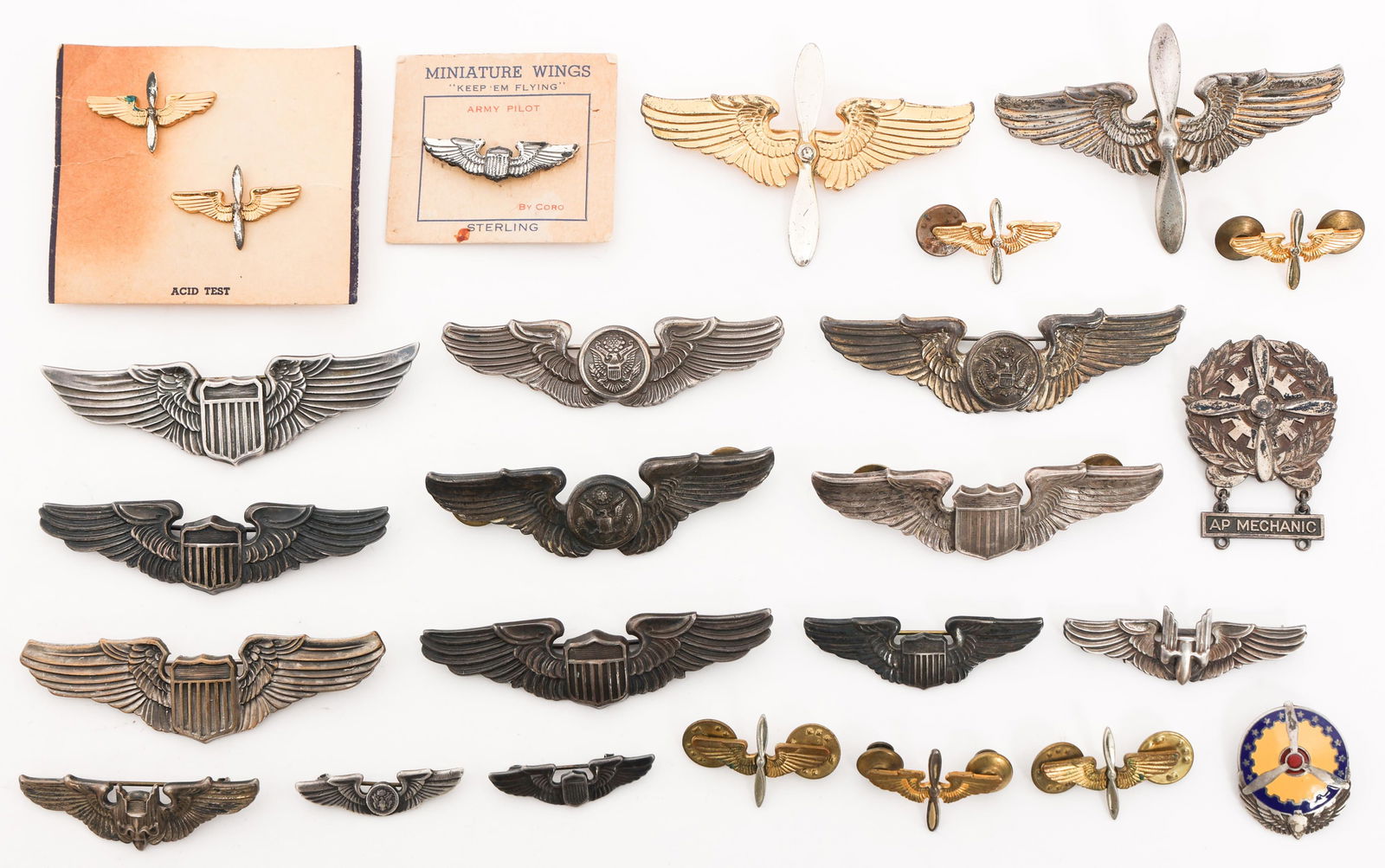 WWII USAAF PILOT, AIR CREW WING BADGES & INSIGNIA: WWII USAAF PILOT, AIR CREW WING BADGES & INSIGNIA WWII USAAF Wings Badges and Collar Insignia. Includes Air Crew, Aerial Gunner, Pilot and more. Makers include LGB, NS Meyer, Amico and more. Some are