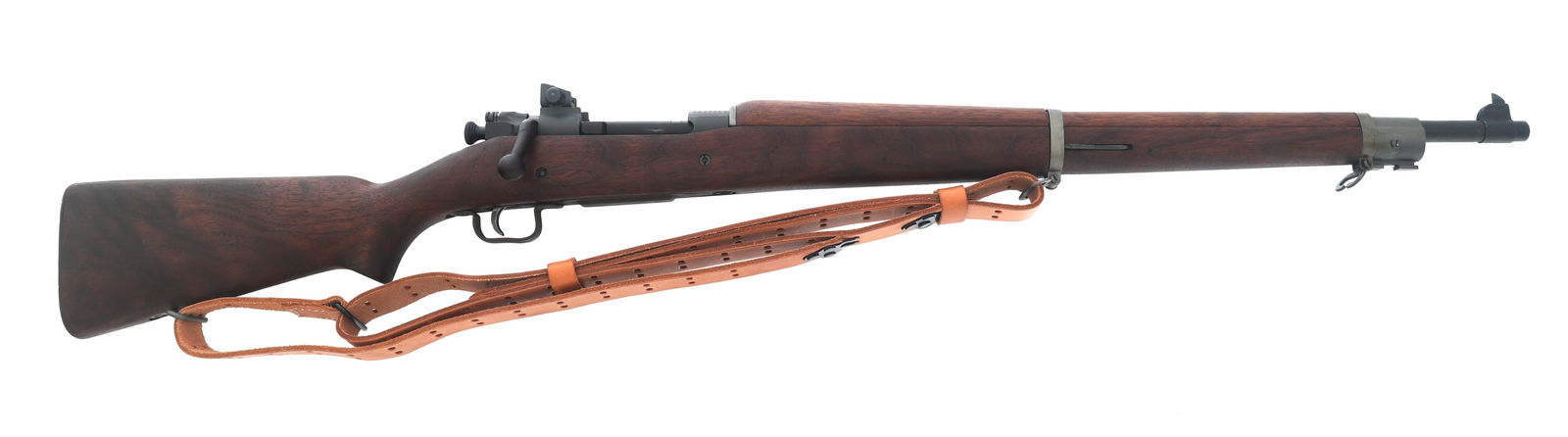 WWII US SMITH-CORONA MODEL 03-A3 .30-06 CAL RIFLE: WWII US SMITH-CORONA MODEL 03-A3 .30-06 CAL RIFLE 1943 WWII US Smith Corona Model 03-A3 .30-06 caliber bolt action rifle. Receiver stamped US SMITH CORONA MODEL 03-A3 4827702. Barrel stamped RA Flamin