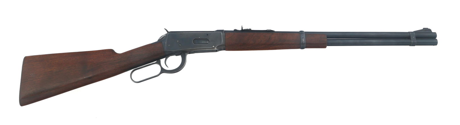 WINCHESTER MODEL 94 .32 WS CALIBER RIFLE: WINCHESTER MODEL 94 .32 WS CALIBER RIFLE 1948 Winchester model 94 .32 WS caliber lever action rifle. Blued finish. Front ramp sight. Rear adjustable open sight. Tube magazine. Wood forend and butt sto