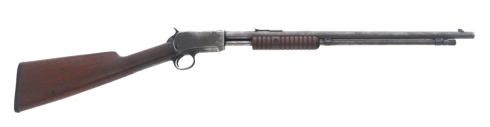 WINCHESTER MODEL 1906 .22 S-L-LR CALIBER RIFLE: WINCHESTER MODEL 1906 .22 S-L-LR CALIBER RIFLE 1915 Winchester Model 1906 .22 S-L-LR caliber pump action rifle. Blued finish. Blade front sight. Adjustable rear sight. Wood stock. Caliber / Gauge: 22 