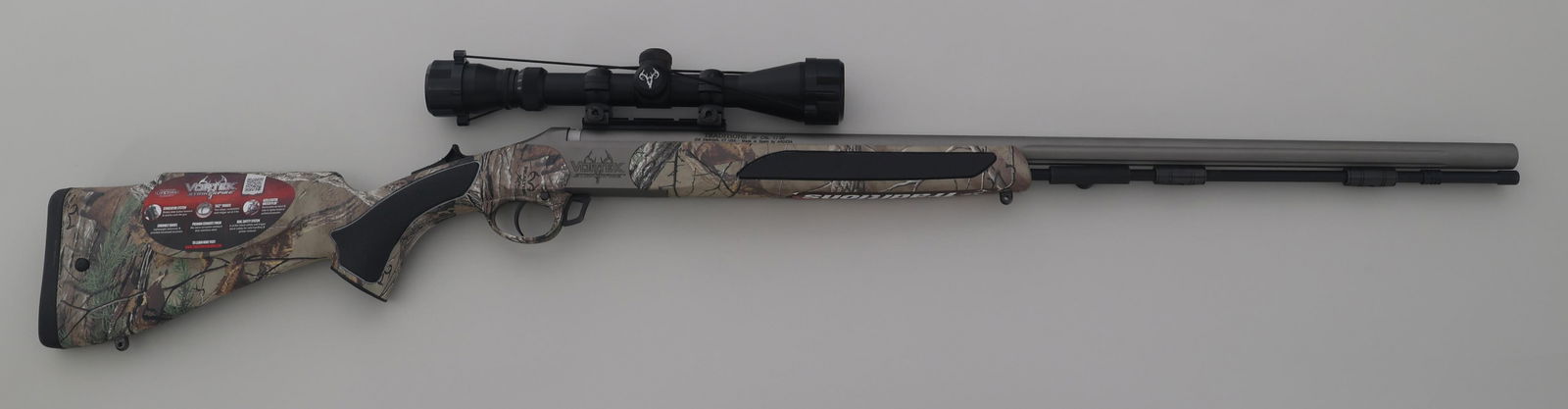 TRADITIONS VORTEK STRIKEFIRE 50 CALIBER RIFLE: TRADITIONS VORTEK STRIKEFIRE 50 CALIBER RIFLE Traditions Model Vortek Strikefire .50 caliber percussion rifle. Matte finish. Traditions 3-9x40 power scope with duplex reticle. Composite stock. Ramrod.