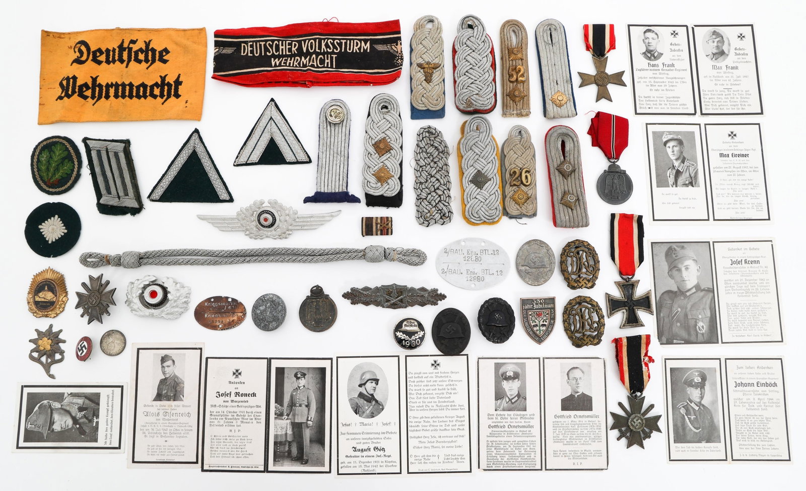 WWII GERMAN CLOSE COMBAT CLASP, INSIGNIA & BADGES: WWII GERMAN CLOSE COMBAT CLASP, INSIGNIA & BADGES WWII German Close Combat Clasp, Insignia and Badges. Includes Fec W.E. Close Combat Clasp, Officer shoulder boards, J.E. Hammer & Sohne Iron Cross 2nd