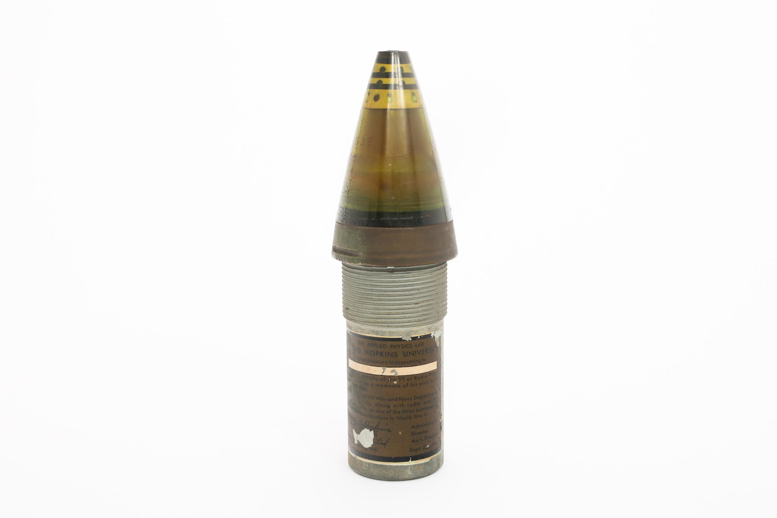 SCARCE WWII VT RADIO PROXIMITY PRESENTATION FUZE: SCARCE WWII VT RADIO PROXIMITY PRESENTATION FUZE Scarce WWII VT Radio Proximity Munitions Presentation Fuze. Designed by the Applied Physics Lab at Johns Hopkins University, dated September 28, 1945. 