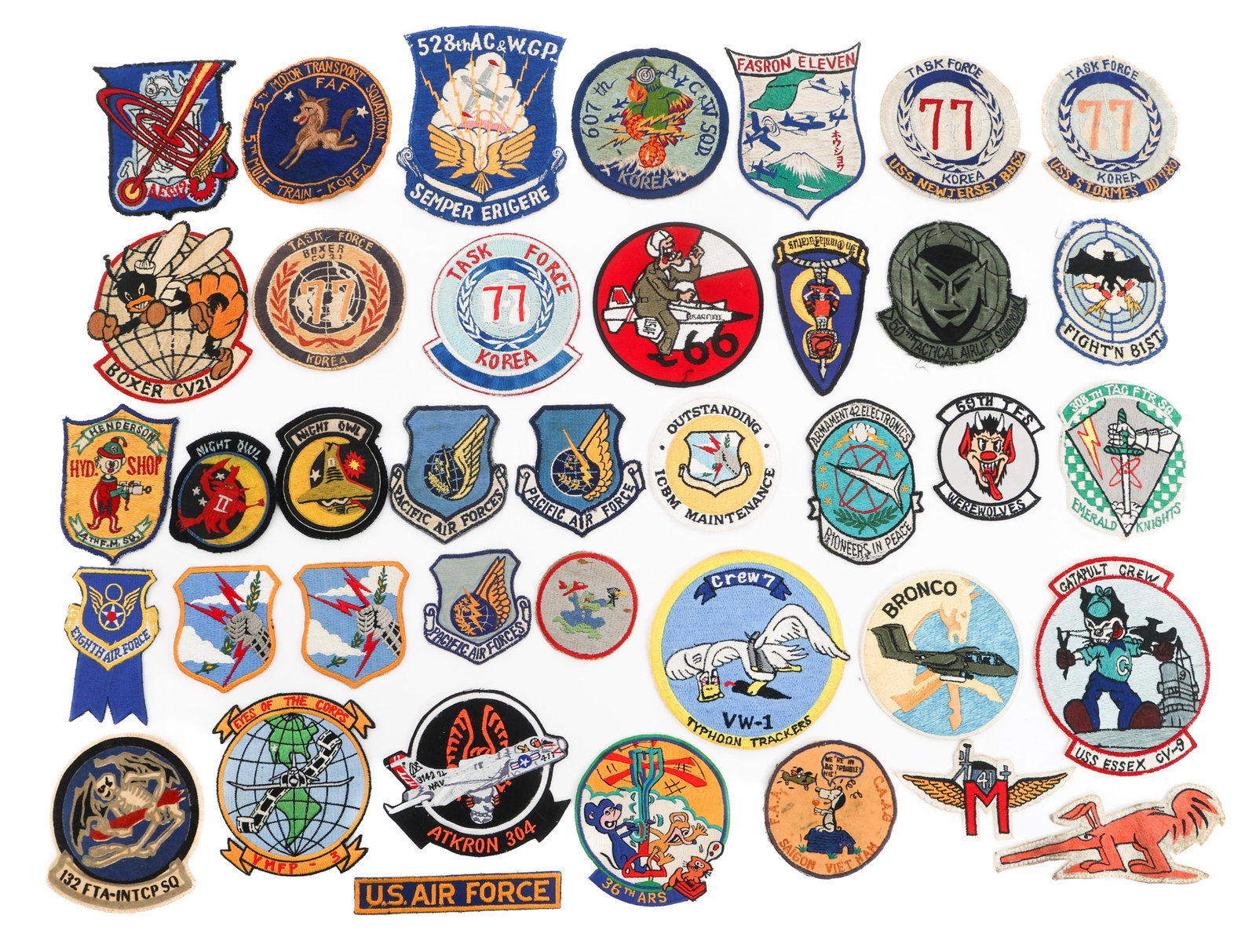 KOREAN WAR - VIETNAM WAR US FLIGHT SQUAD PATCHES: KOREAN WAR - VIETNAM WAR US FLIGHT SQUAD PATCHES Korean War - Vietnam War US Air Force & Navy Flight Squadron Patches. Includes theater made FAA(CAAG) Saigon patch, 50th Tactical Airlift squadron, 607
