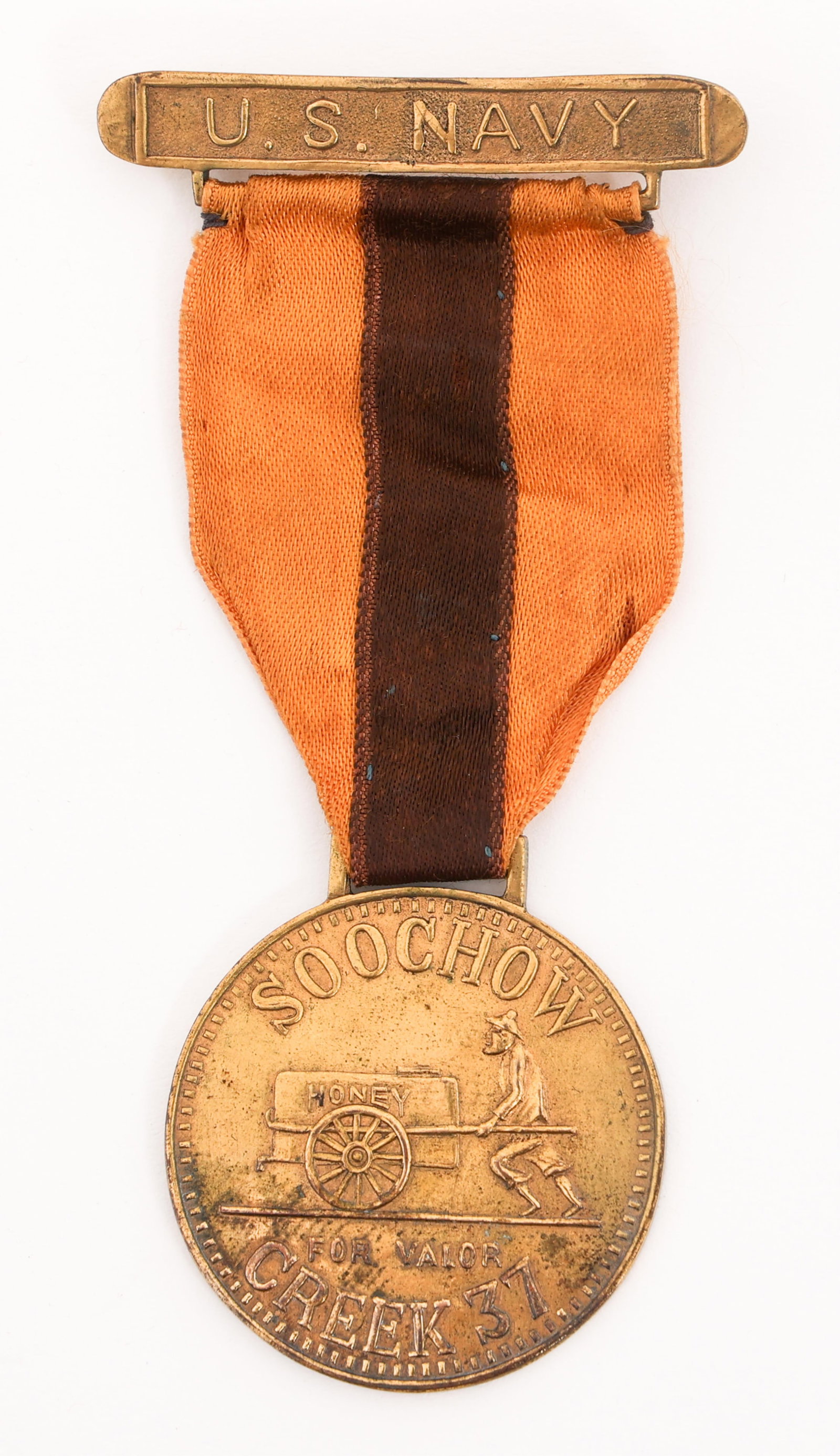 1937 US NAVY NAMED SOOCHOW CREEK MEDAL: 1937 US NAVY NAMED SOOCHOW CREEK MEDAL 1937 Battle of Shanghai US Navy Named Soochow Creek Medal. Named to Coler W. Weaver (1901 - 1979). Weaver is buried in Beaufort National Cemetery, Section 59, Si