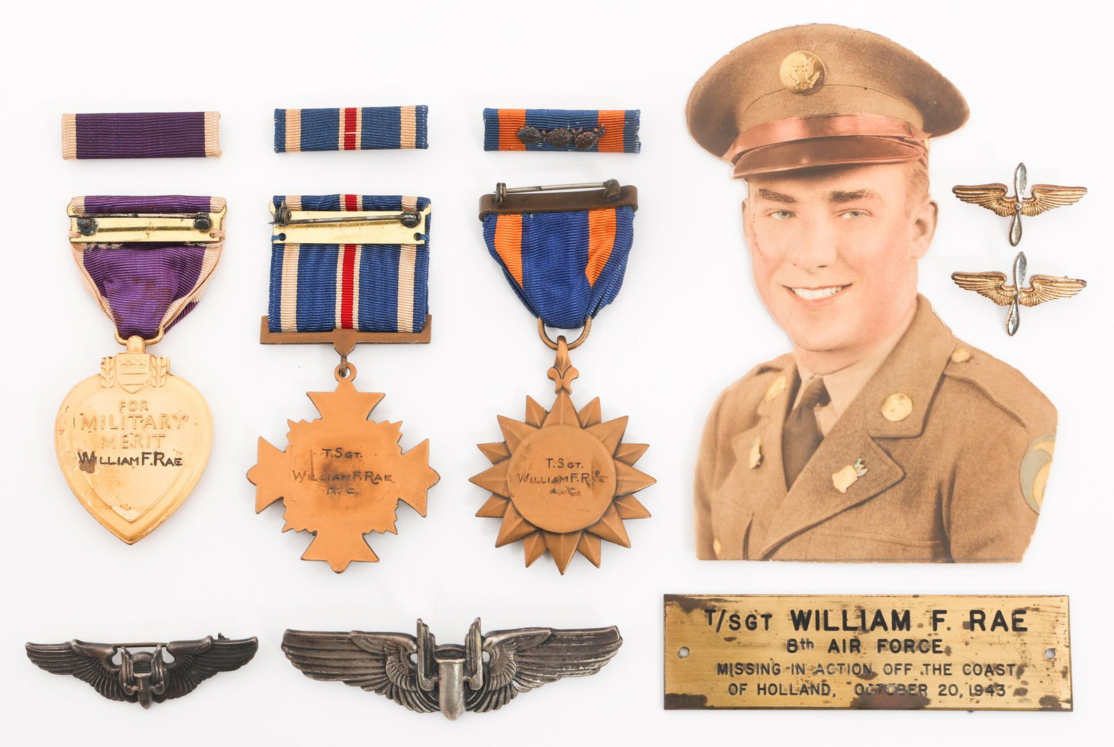 WWII USAAF 333rd BOMB SQUAD NAMED KIA GROUPING: WWII USAAF 333rd BOMB SQUAD NAMED KIA GROUPING WWII USAAF 333rd Bomb Squad Top Turret Gunner KIA Grouping. Named to Technical Sergeant William F Rae, 12025614, of the 94th Bomb Group, 333rd Bomb Squad