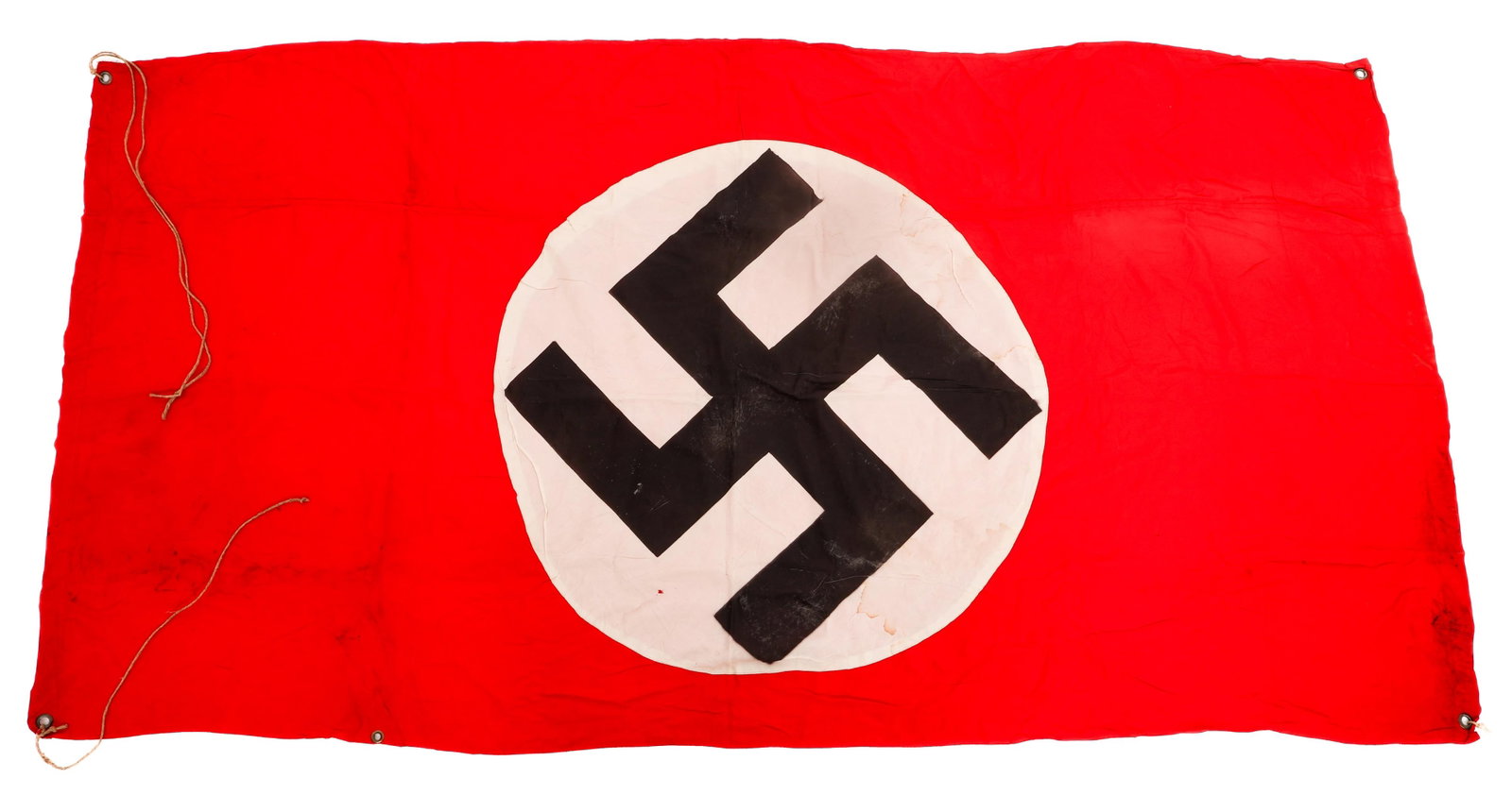 WWII GERMAN ARMY VEHICLE ID FLAG: WWII GERMAN ARMY VEHICLE ID FLAG WWII German Army Vehicle Identification Flag. Double sided, multi piece construction with printed emblem. Corner rivets present in the corners. Size: 36" x 72"
