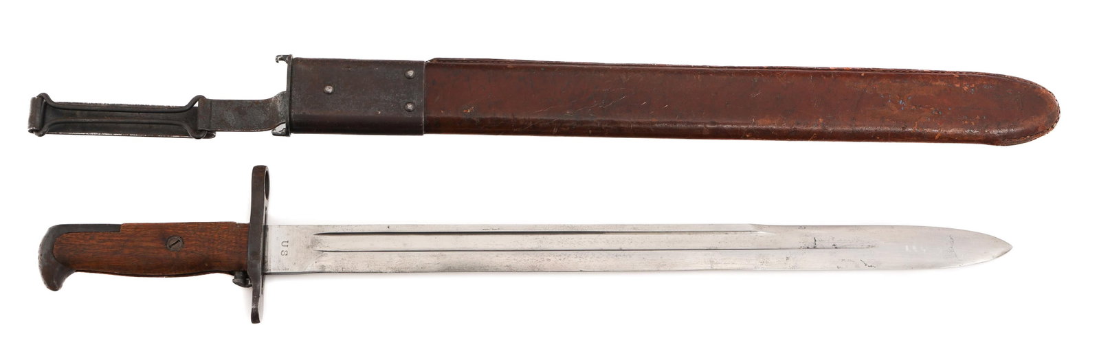 WWI US M1905 BAYONET by ROCK ISLAND ARSENAL: WWI US M1905 BAYONET by ROCK ISLAND ARSENAL WWI US M1905 Bayonet. Single edged, bright blade with fuller. Maker mark of R.I.A., 1906 and ordnance Dept. Flaming bomb stamped on one side of the ricasso,