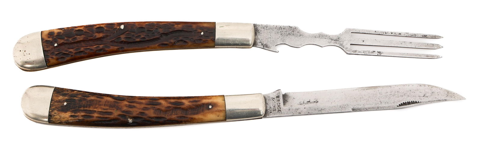 W.R. CASE & SON PATTERN #51 HOBO COMBINATION KNIFE: W.R. CASE & SON PATTERN #51 HOBO COMBINATION KNIFE Early 20th Century Pattern #51 W.R. Case & Son #6251 Hobo Combination Folding Knife. Dual knife and fork combo blades that can be split apart. Maker
