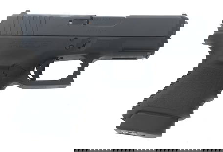 GLOCK MODEL 30S .45 ACP CALIBER SEMI AUTO PISTOL: GLOCK MODEL 30S .45 ACP CALIBER SEMI AUTO PISTOL Glock Model 30S .45 ACP caliber semi automatic pistol. Matte black finish. Polymer frame with textured grips and accessory rail. Gun lock. Cleaning