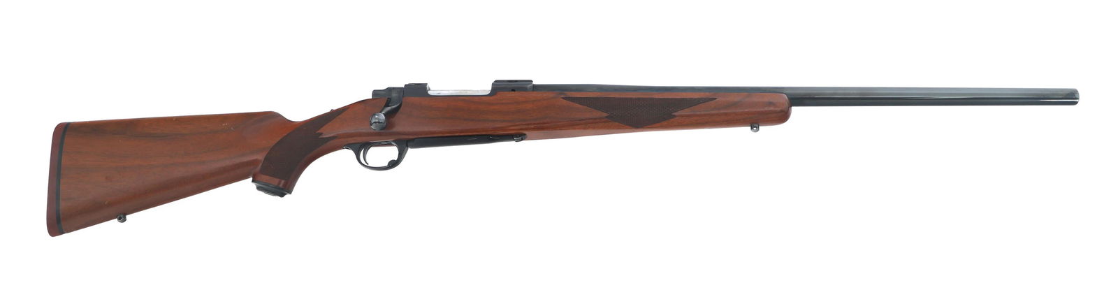 RUGER M77 .22-250 CALIBER BOLT ACTION RIFLE: RUGER M77 .22-250 CALIBER BOLT ACTION RIFLE Ruger M77 .22-250 caliber bolt action rifle. Blued finish. Bull barrel. Swivel studs. Checkered wood stock. Caliber / Gauge: 22-250 Barrel Length: 24" Seria