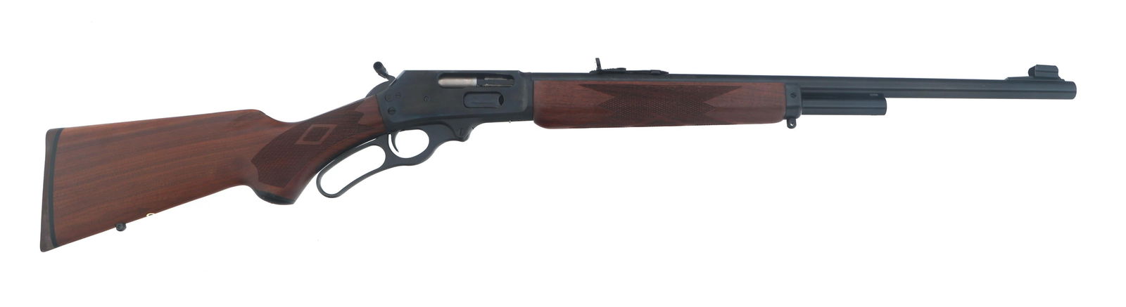 MARLIN MODEL 1895 .45-70 CALIBER RIFLE: MARLIN MODEL 1895 .45-70 CALIBER RIFLE Marlin Model 1895 .45-70 caliber lever action rifle. Blued finish. Front hooded sight. Rear adjustable open sight. Checkered wood forend and butt stock. Rubber r