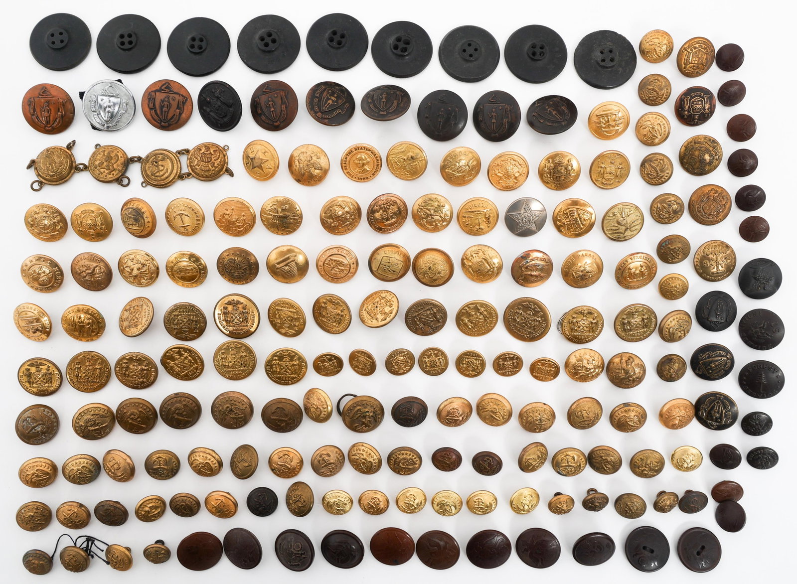 US MILITARY SCHOOL, ARMED FORCES & STATE BUTTONS: US MILITARY SCHOOL, ARMED FORCES & STATE BUTTONS US Military School, Armed Forces and State Uniform Buttons.