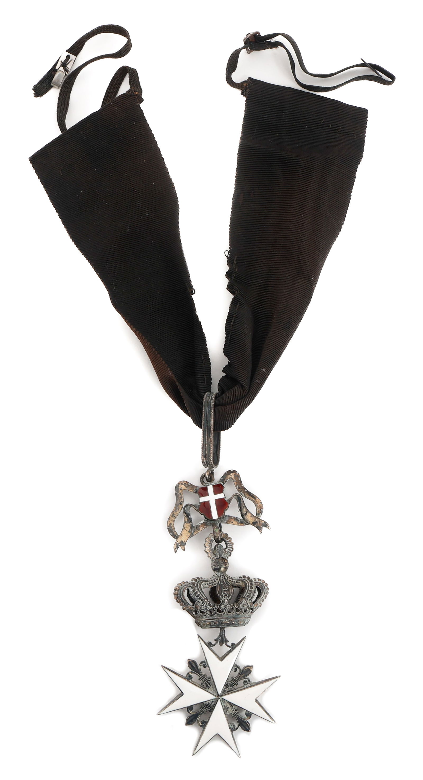 SOVEREIGN MILITARY HOSPITALLER ORDER OF ST. JOHN: SOVEREIGN MILITARY HOSPITALLER ORDER OF ST. JOHN Knights of Malta Order of Merit of the Sovereign Military Hospitaller Order of Saint John of Jerusalem in Silver. White enameled cross. Red and white e