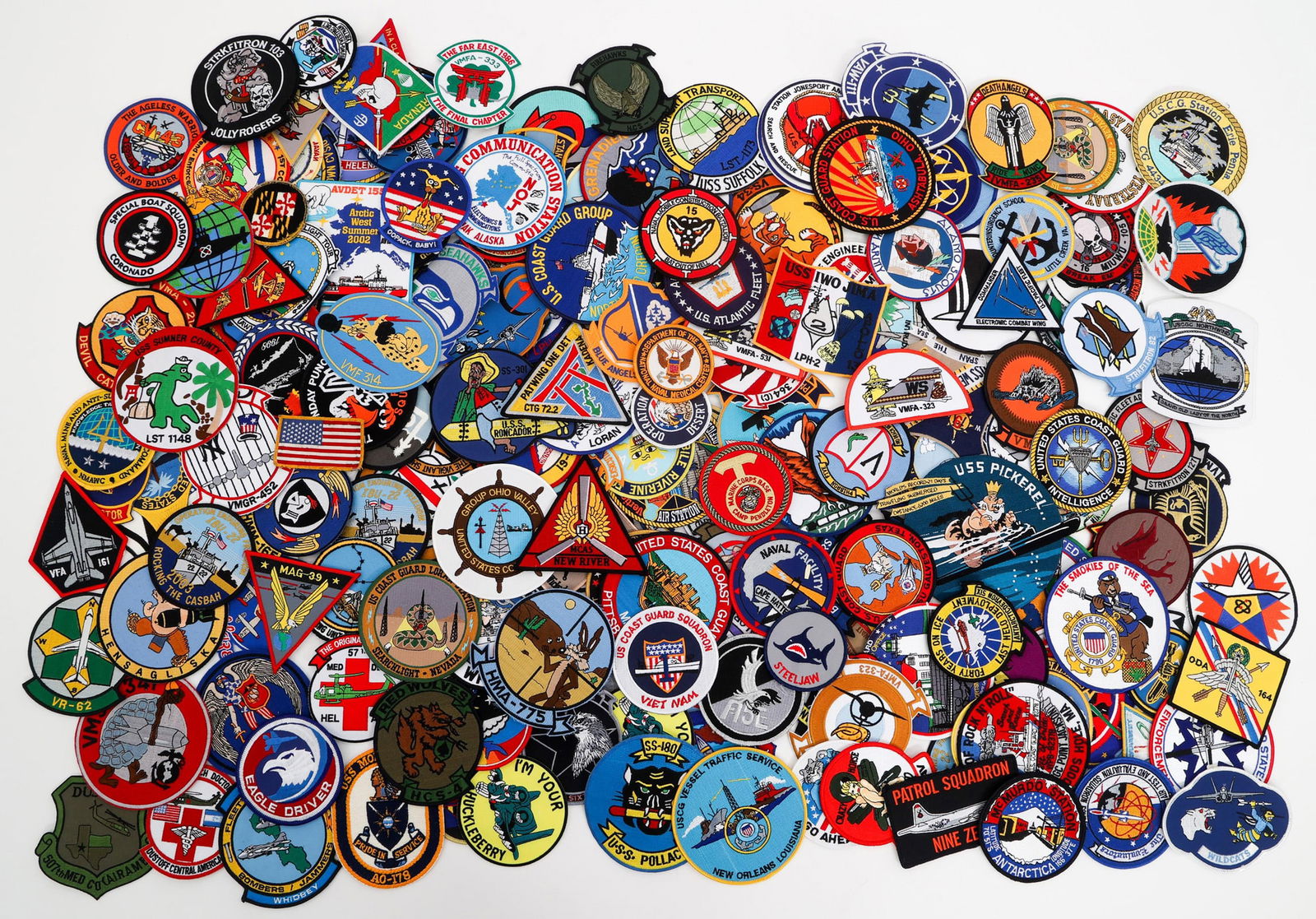 COLD WAR - CURRENT US ARMED FORCES PATCHES: COLD WAR - CURRENT US ARMED FORCES PATCHES Approximately 200 Cold War - Current US Armed Forces Patches. Includes Seal Team One, VMF-314, USS Pickerel, Special Forces ODA-173, USS Roncador, ODA -164,