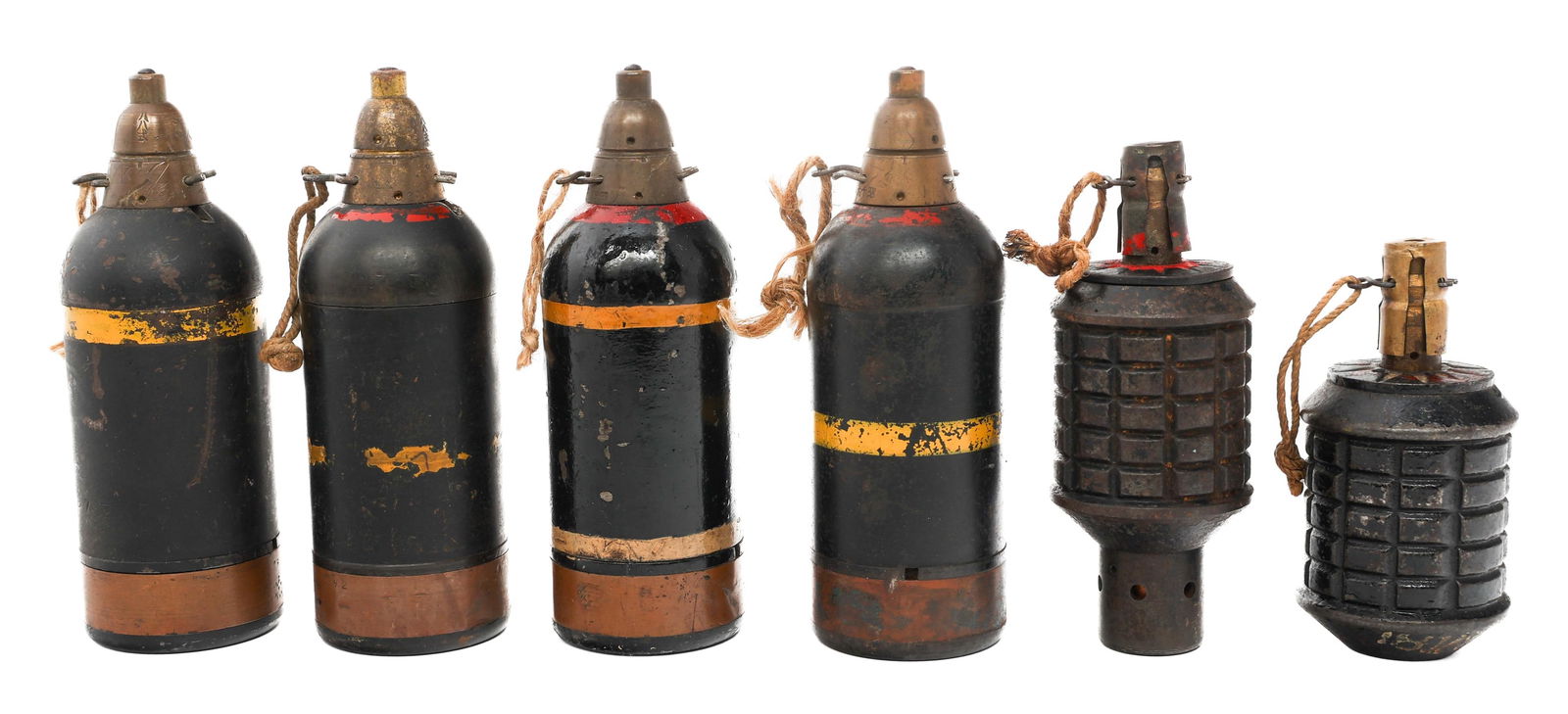 IMPERIAL JAPANESE HAND GRENADES & MORTAR ROUNDS: IMPERIAL JAPANESE HAND GRENADES & MORTAR ROUNDS Imperial Japanese Hand Grenades and Mortars. (1) Type 91. (1) Type 97. (4) Type 89 Knee Mortar Rounds.