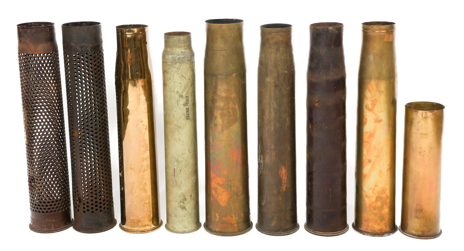 WWII - COLD WAR US M344A1 HEAT & ARTILLERY SHELLS: WWII - COLD WAR US M344A1 HEAT & ARTILLERY SHELLS WWII - Cold War US M344A1 HEAT and Artillery Shells. Includes M344A1, 105mm, 3" / 50cal, 90mm M19, 105mm M14 and more. Size: 16" to 24" Weight: 65 lbs