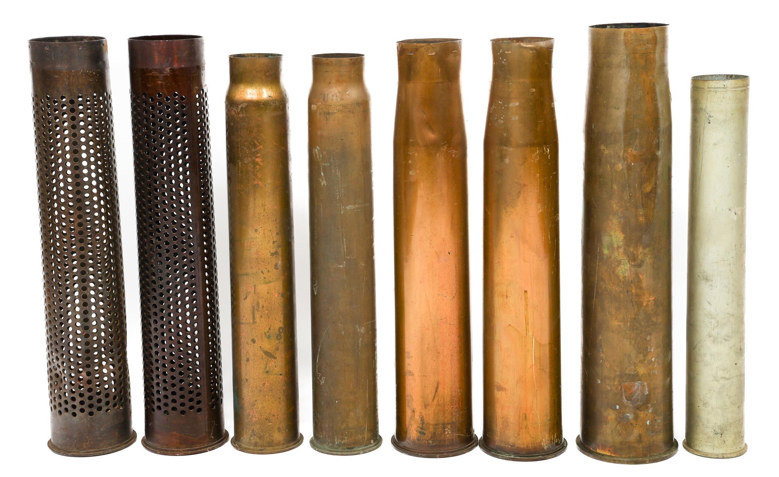 WWII - COLD WAR US M344A1 HEAT & ARTILLERY SHELLS: WWII - COLD WAR US M344A1 HEAT & ARTILLERY SHELLS WWII - Cold War US M344A1 HEAT and Artillery Shells. Includes M344A1, 105mm, 90mm M19, 76mm M42A1 and more. Size: 21" to 24" Weight: 83 lbs
