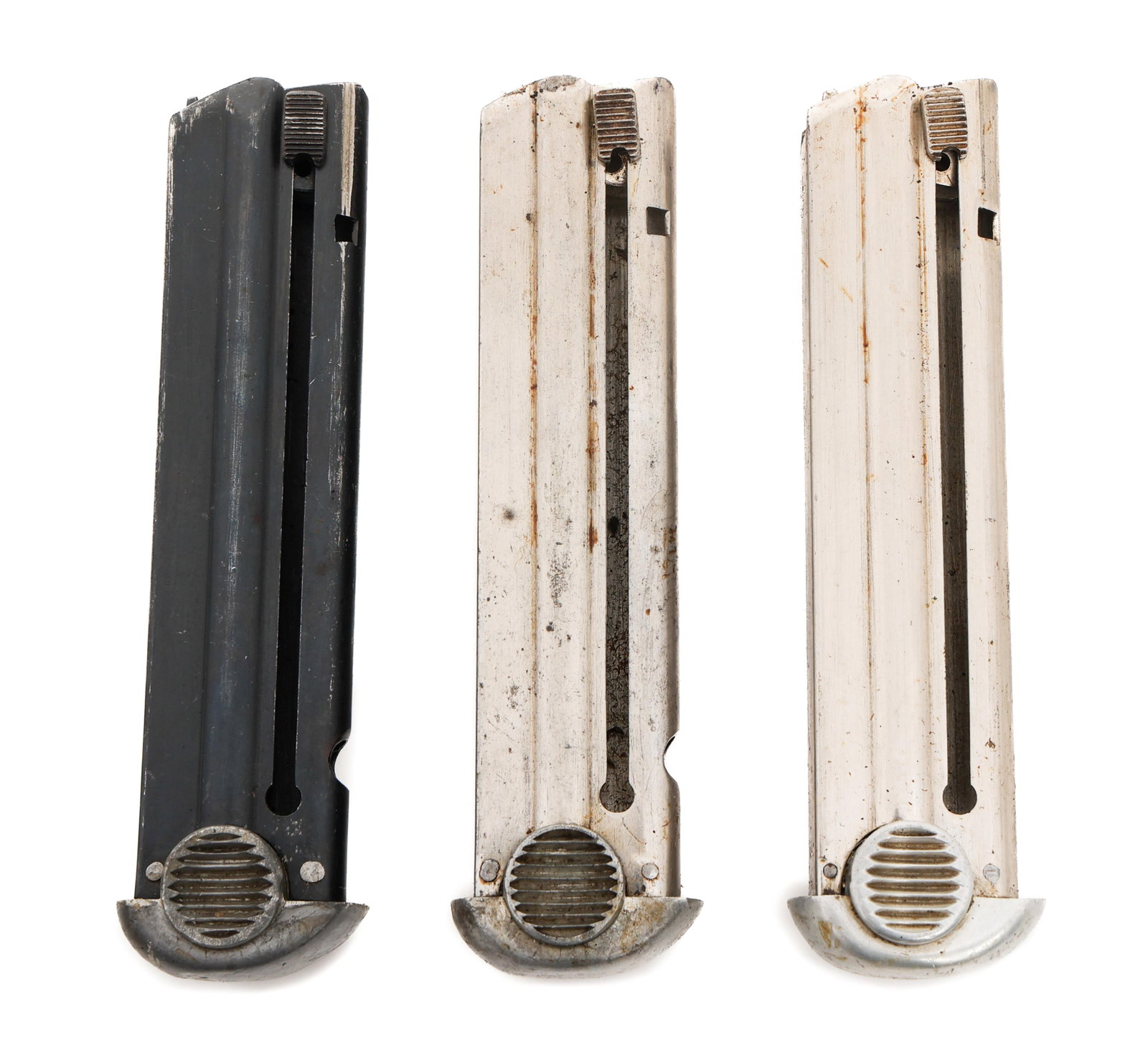 WWII IMPERIAL JAPANESE NAMBU PISTOL MAGAZINES: WWII IMPERIAL JAPANESE NAMBU PISTOL MAGAZINES WWII Imperial Japanese Nambu Pistol Magazines. (3) Steel magazines with aluminum base. Serial numbers 575, 840 and 152 stamped near the base. All three ha