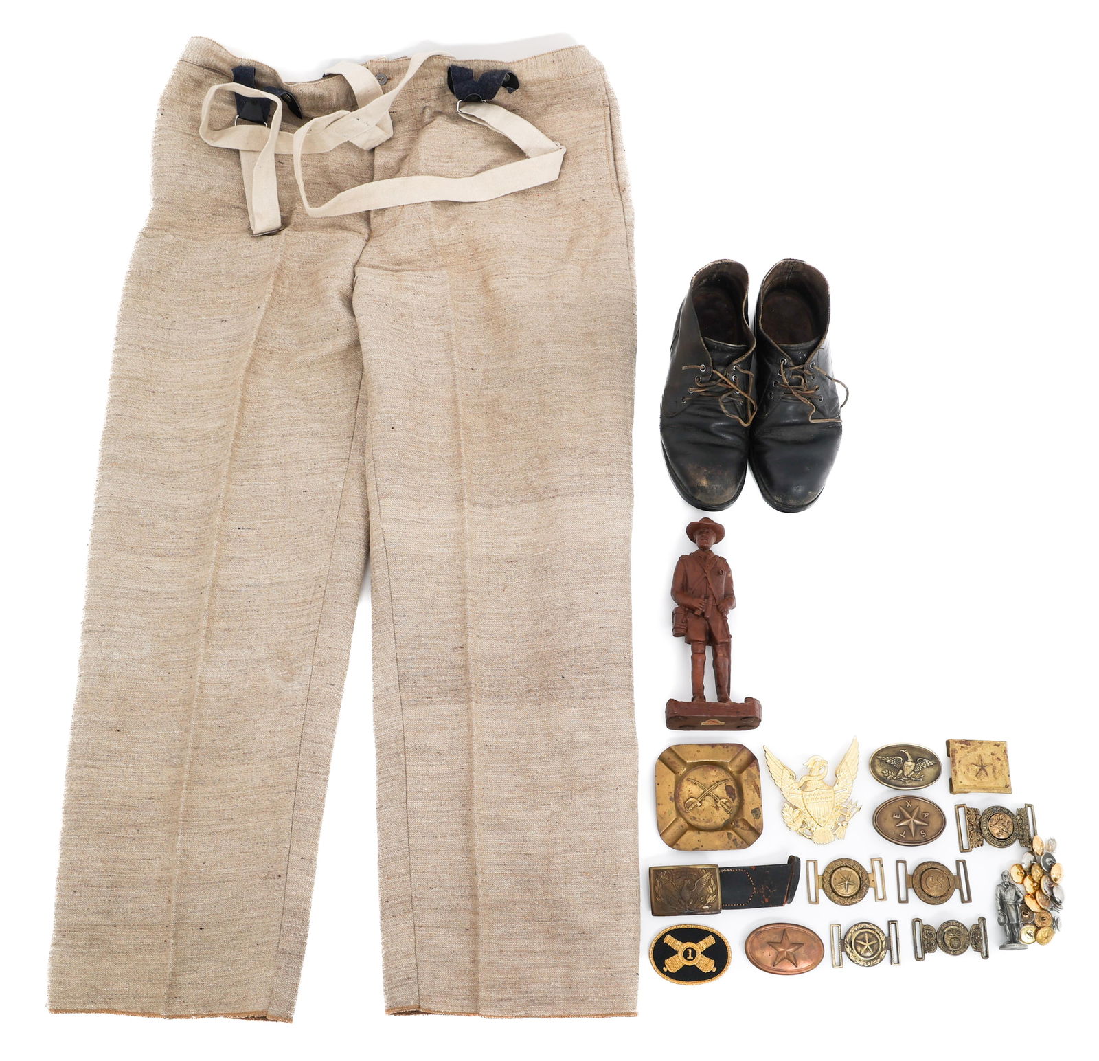 REENACTOR CIVIL WAR CSA INSIGNIA & UNIFORM ITEMS: REENACTOR CIVIL WAR CSA INSIGNIA & UNIFORM ITEMS Reenactor Civil War Confederate Boots, Pants, Insignia and Wooden Statue. Insignia includes belt buckles, badges, buttons and more. Size: Pants: 50W