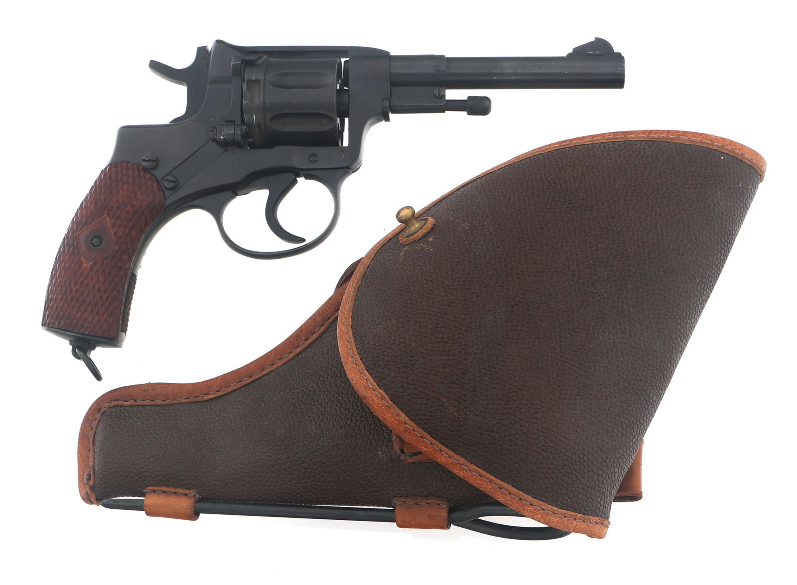 1938 RUSSIAN TULA MODEL 1895 7.62x38mmR REVOLVER: 1938 RUSSIAN TULA MODEL 1895 7.62x38mmR REVOLVER 1938 Russian Tula Model 1895 7.62x38mmR caliber DA Nagant revolver. CAI import mark. Seven shot fluted cylinder. Left side of frame stamped Tula Arsena