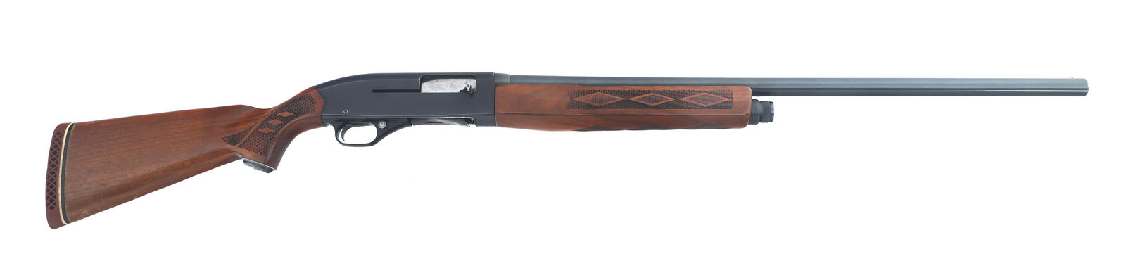 WINCHESTER MODEL 1400 12 GAUGE SHOTGUN: WINCHESTER MODEL 1400 12 GAUGE SHOTGUN Winchester Model 1400 12 Gauge semi automatic shotgun. Chambered for 2.75" shells. Fixed Modified choke. Bead front sight. Jeweled bolt. Checkered wood stock wit