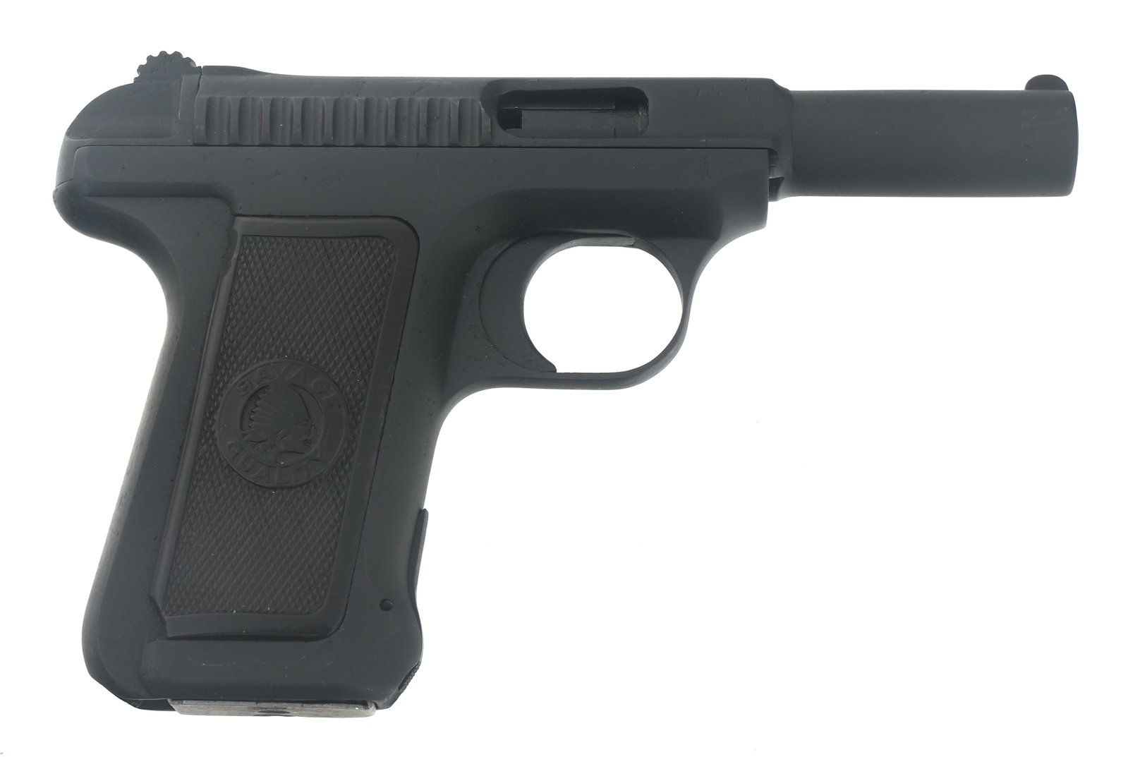SAVAGE MODEL 1907 .32 CALIBER SEMI AUTO PISTOL: SAVAGE MODEL 1907 .32 CALIBER SEMI AUTO PISTOL Savage Model 1907 .32 caliber semi automatic pistol. Hard rubber Savage grips. One magazine. Caliber / Gauge: 32 ACP Barrel Length: 2.75" Serial Number: 