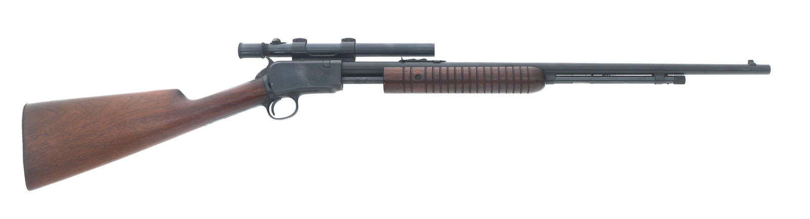 WINCHESTER MODEL 62 .22 SHORT CALIBER RIFLE: WINCHESTER MODEL 62 .22 SHORT CALIBER RIFLE 1942 Winchester Model 62 .22 Short caliber pump action rifle. Weaver 29S Scope. T 6 stamped on scope mount. Fixed front sight. Adjustable rear sight. Wood h