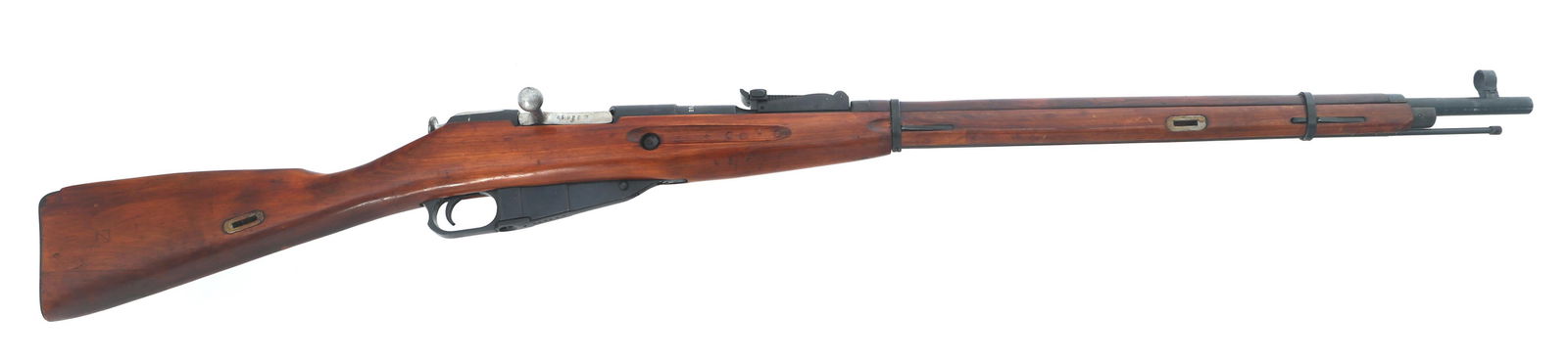 WWII 1943 RUSSIAN IZHEVSK 91/30 MOSIN NAGANT RIFLE: WWII 1943 RUSSIAN IZHEVSK 91/30 MOSIN NAGANT RIFLE WWII 1943 Russian Izhevsk Model 91/30 7.62x54r caliber Mosin-Nagant bolt action rifle. Import stamp GWS SMETHPORT PA under barrel. Serial number matc