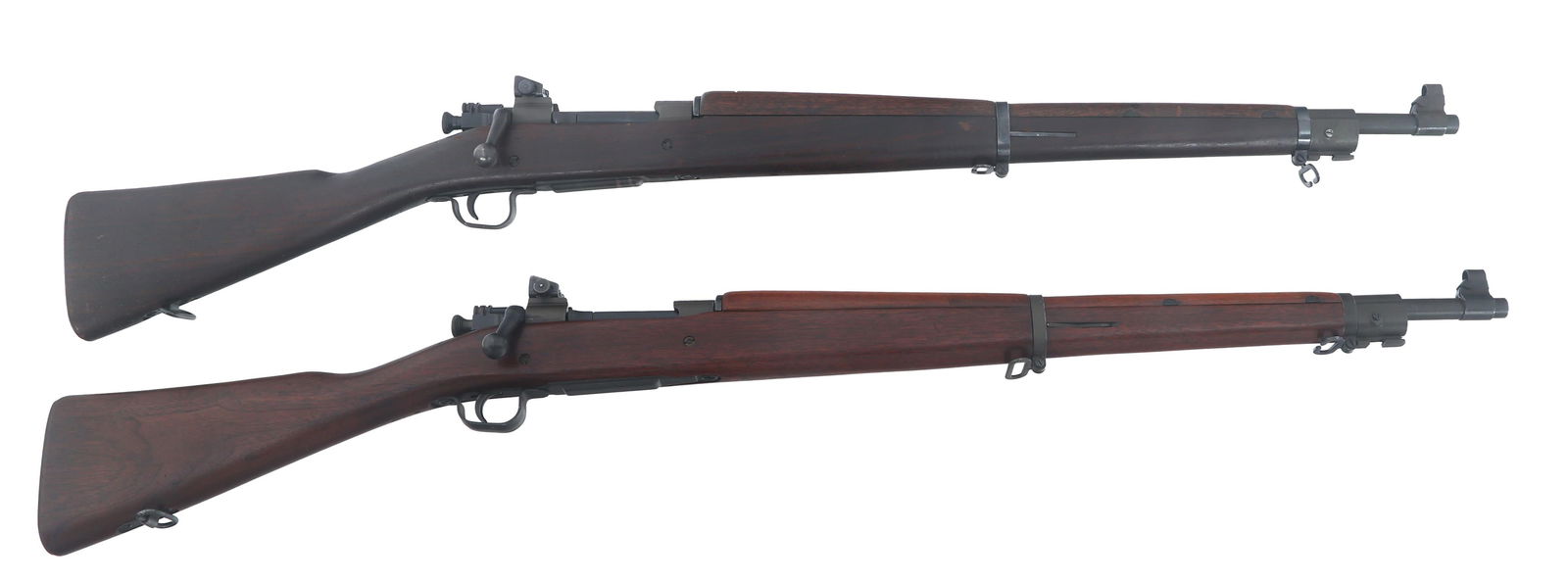 SEQUENTIAL Z SERIAL NO. US REMINGTON 1903A3 RIFLES: SEQUENTIAL Z SERIAL NO. US REMINGTON 1903A3 RIFLES Sequential pair of US Remington Model 1903-A3 .30-06 caliber bolt action rifles. Factory duplicate Z prefix serial numbers. A) Serial number Z3899008