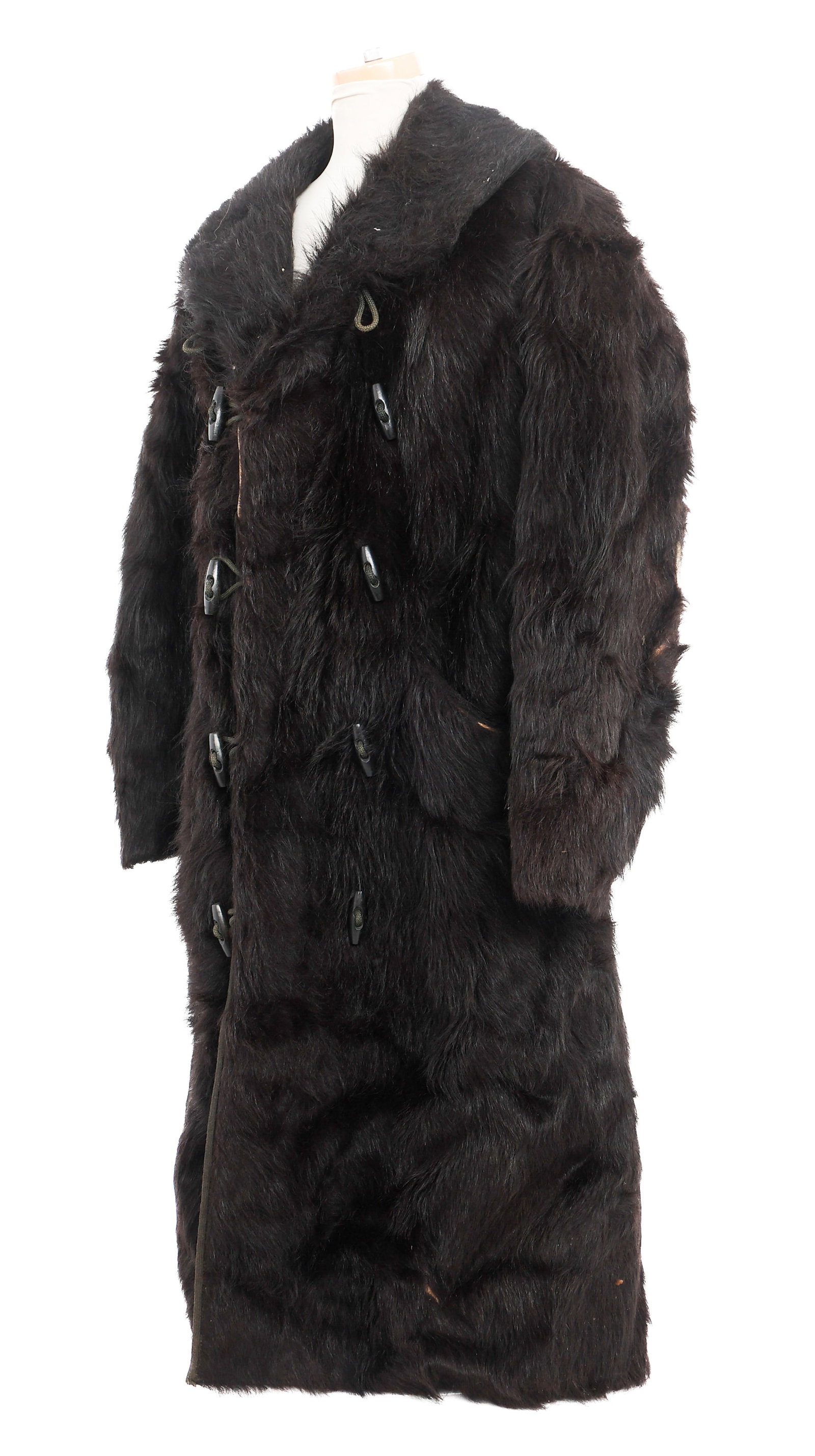 INDIAN WARS US BUFFALO SOLDIER OFFICER OVERCOAT: INDIAN WARS US BUFFALO SOLDIER OFFICER OVERCOAT Indian Wars US Buffalo Soldier Officer Overcoat. Fur and leather construction. Tag present on the inside. All toggle closures present. Size: Medium