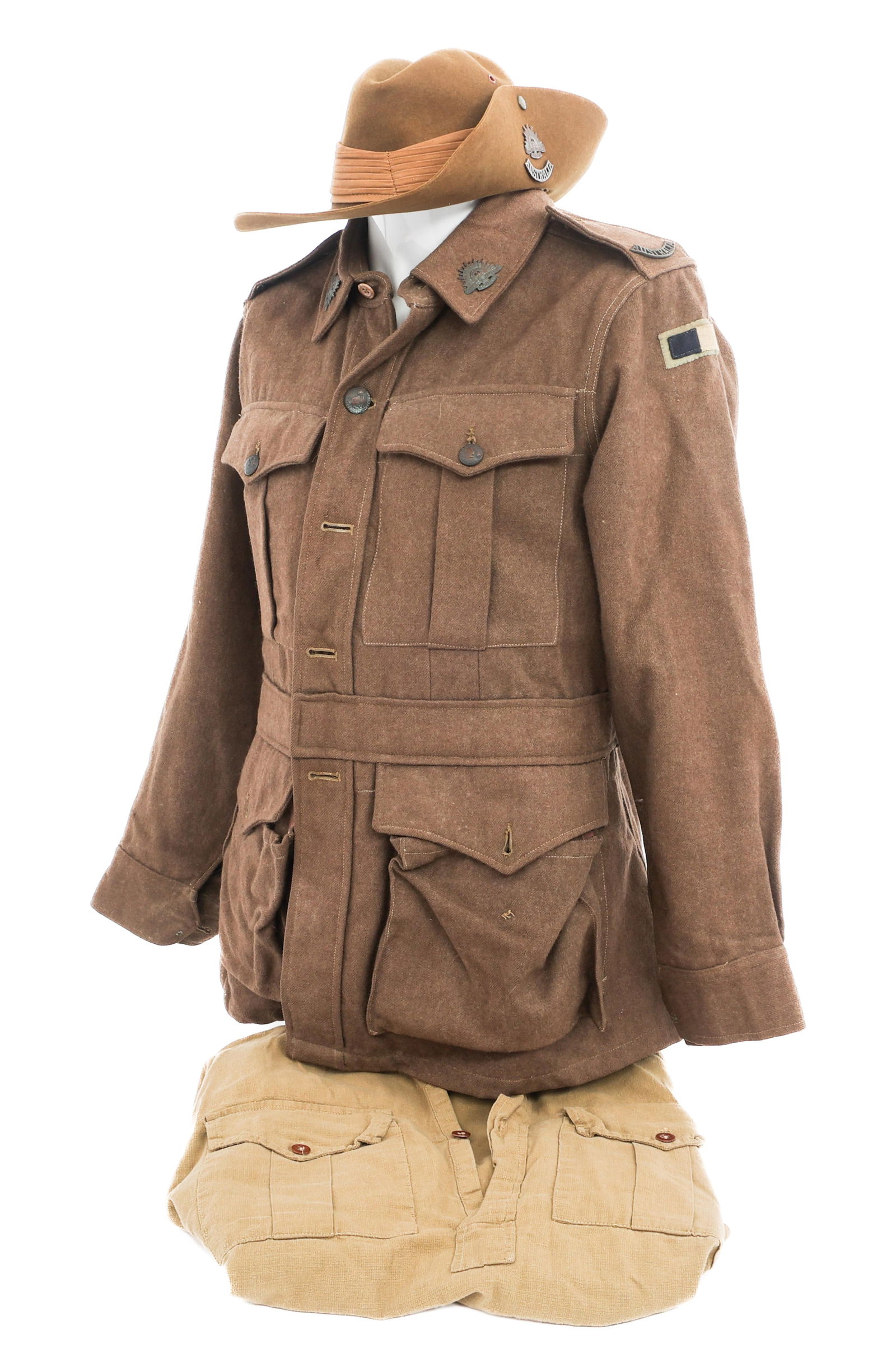WWII NAMED AUSTRALIAN SIGNAL CORPS UNIFORM: WWII NAMED AUSTRALIAN SIGNAL CORPS UNIFORM WWII Australian Signal Corps Battle Dress Uniform. Named to Private James Davidson, NX154449 of the 2nd Air Maintenance Company. (1) Slouch Hat. Cotton band