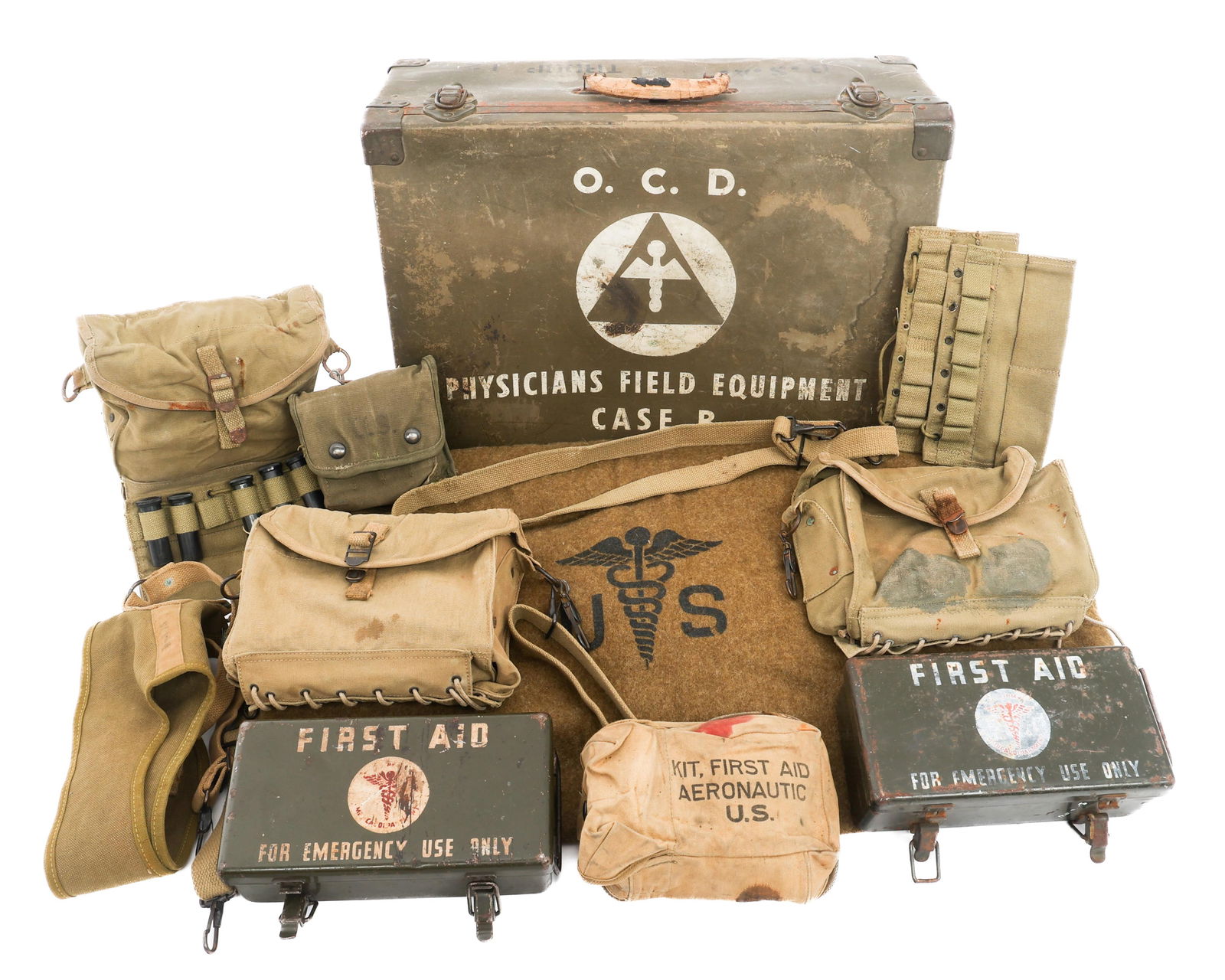 WWII US OCD PHYSICIANS FIELD EQUIPMENT CASE B: WWII US OCD PHYSICIANS FIELD EQUIPMENT CASE B WWII US Office of Civil Defense Physicians Field Equipment Case B. Includes Aeronautic First Aid Kit without contents, vehicle first aid kits without cont