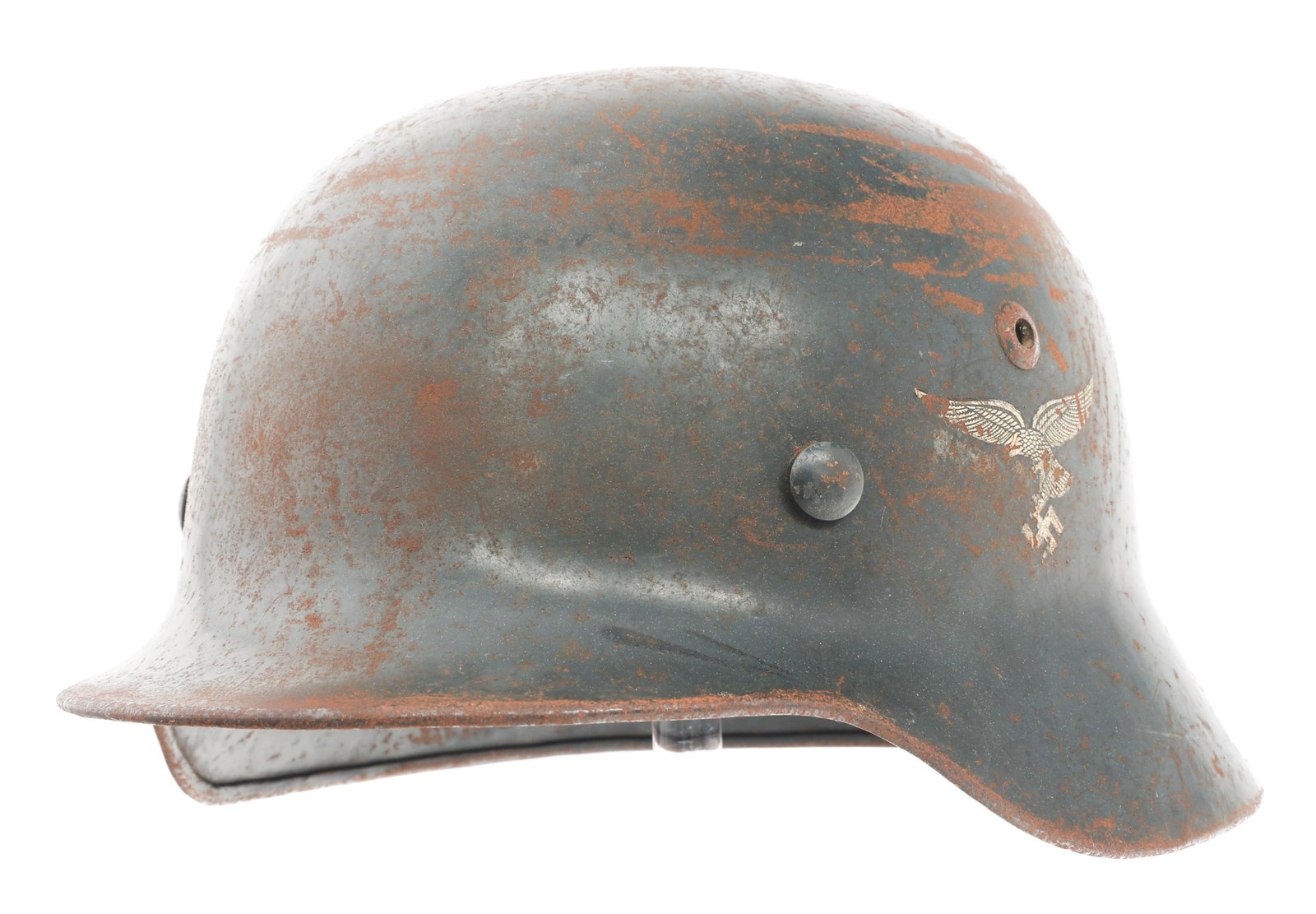 WWII GERMAN LUFTWAFFE M35 DD COMBAT HELMET: WWII GERMAN LUFTWAFFE M35 DD COMBAT HELMET WWII German Luftwaffe M35 DD Combat Helmet. Luftwaffe 1st pattern "droop tail" and Tricolor National decals. Maker mark ET64 on inside left. Serial number 28