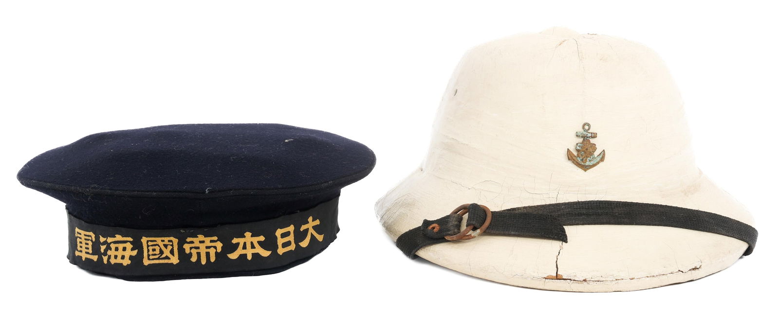 WWII JAPANESE NAVA LANDING FORCE PITH & EM CAP: WWII JAPANESE NAVA LANDING FORCE PITH & EM CAP WWII Imperial Japanese Naval Landing Force Pith Helmet and Enlisted Seaman "Donald Duck" Cap. (1) NLF Pith. Painted exterior shell. Frontal NLF insignia.