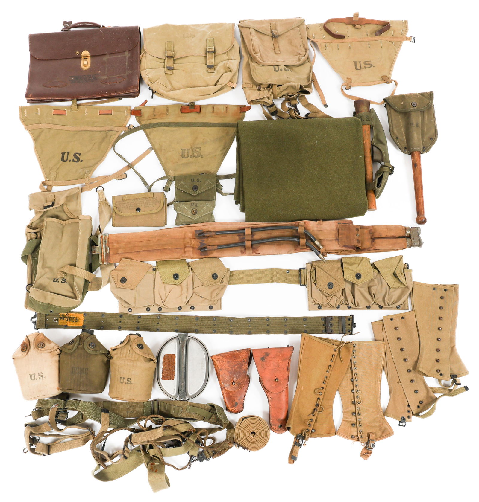 WWII US ARMY BAR BELT & FIELD GEAR LOT: WWII US ARMY BAR BELT & FIELD GEAR LOT WWII US Army Field Gear Lot. Includes; BAR belt; Canteen, M36 musette; Entrenching tools, Combat suspenders; mess kit, Boyt44 leather holster; Life belt; straps,