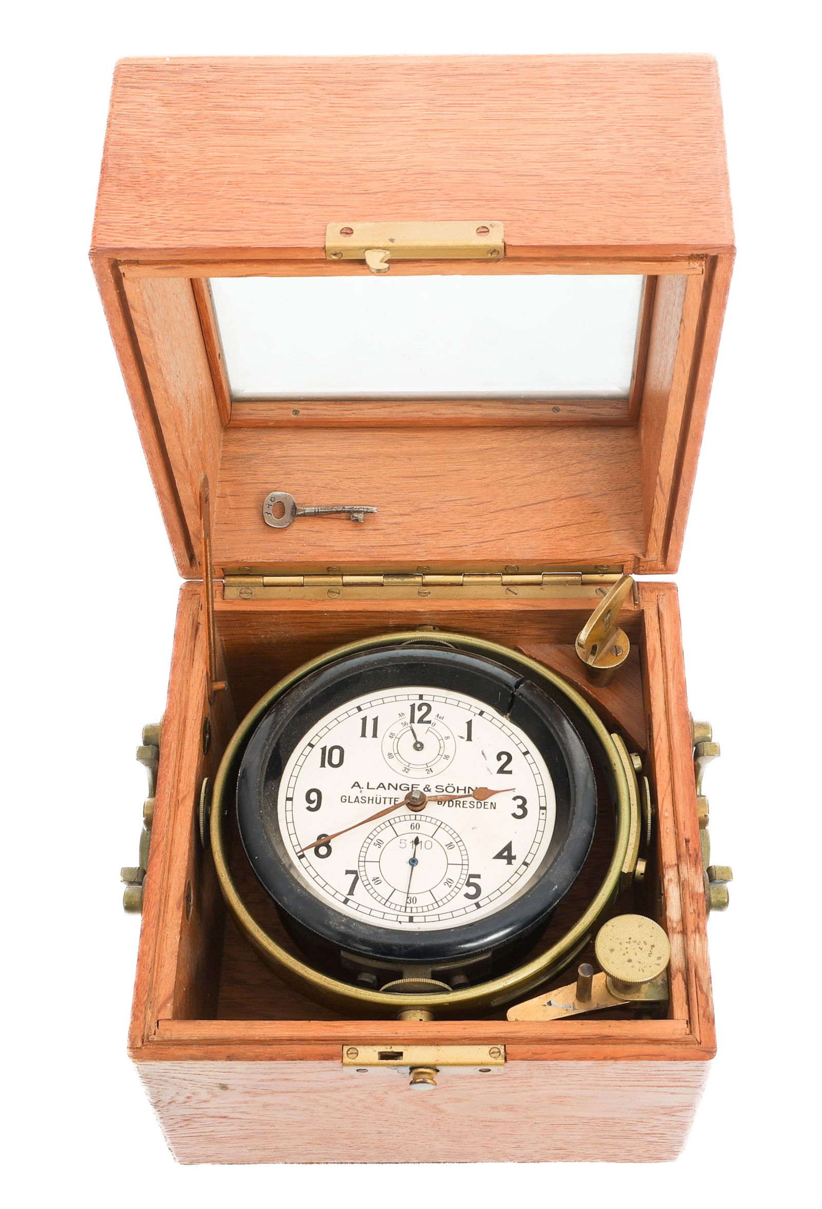 WWII GERMAN KRIEGSMARINE MARINE CHRONOMETER: WWII GERMAN KRIEGSMARINE MARINE CHRONOMETER WWII German Kriegsmarine Marine Chronometer. Maker marked by A. Lange & Sohn, Dresden and serial number 5110. Bakelite and brass construction with wood and
