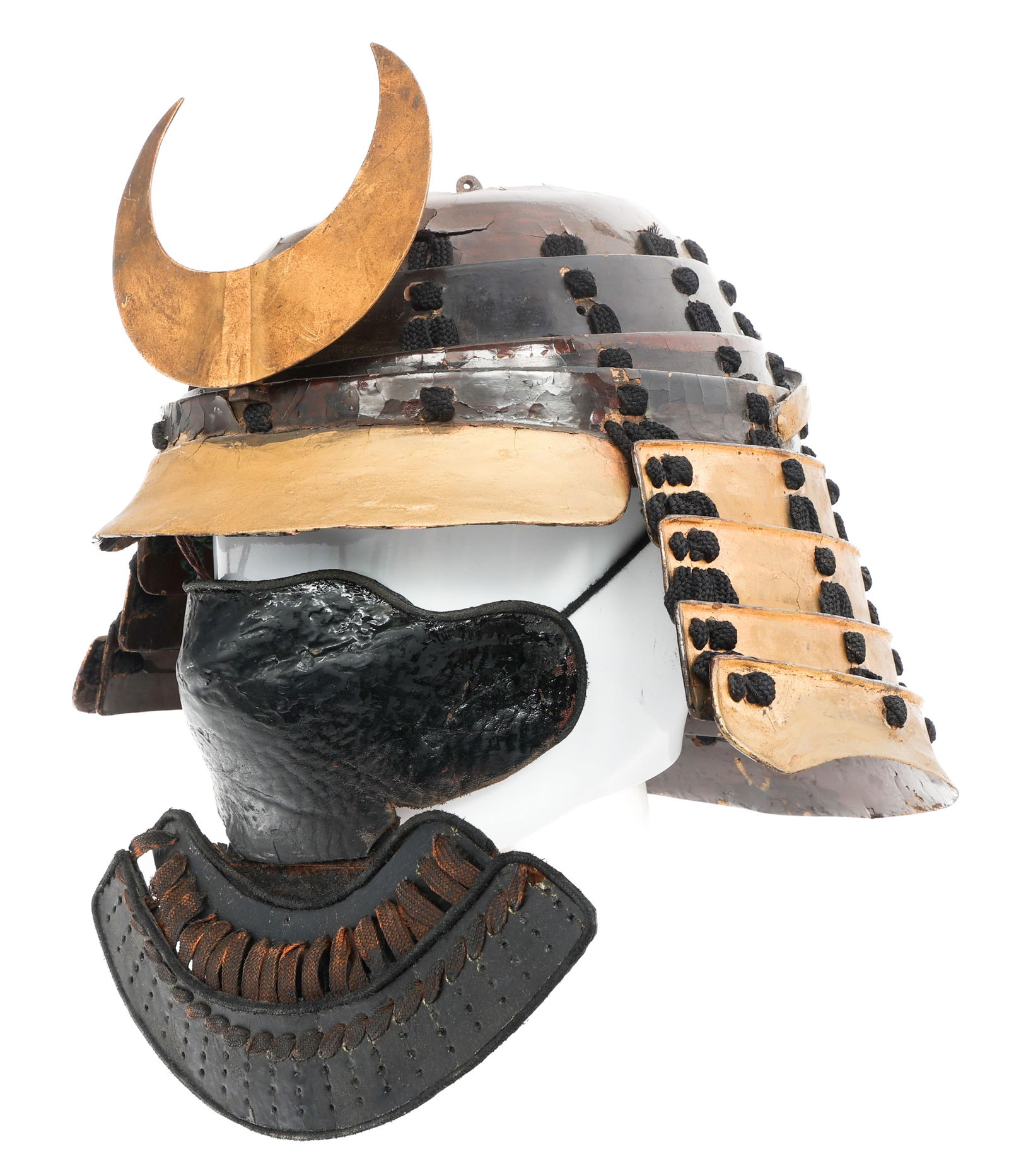 19TH C. JAPANESE SAMURAI KABUTO SHIKORO & DATEMONO: 19TH C. JAPANESE SAMURAI KABUTO SHIKORO & DATEMONO Japanese Samurai Kabuto helmet. Common of the Edo period. Multiple piece Hachi construction. Extended holes for Shikoro, navy blue lacing. Shikoro an