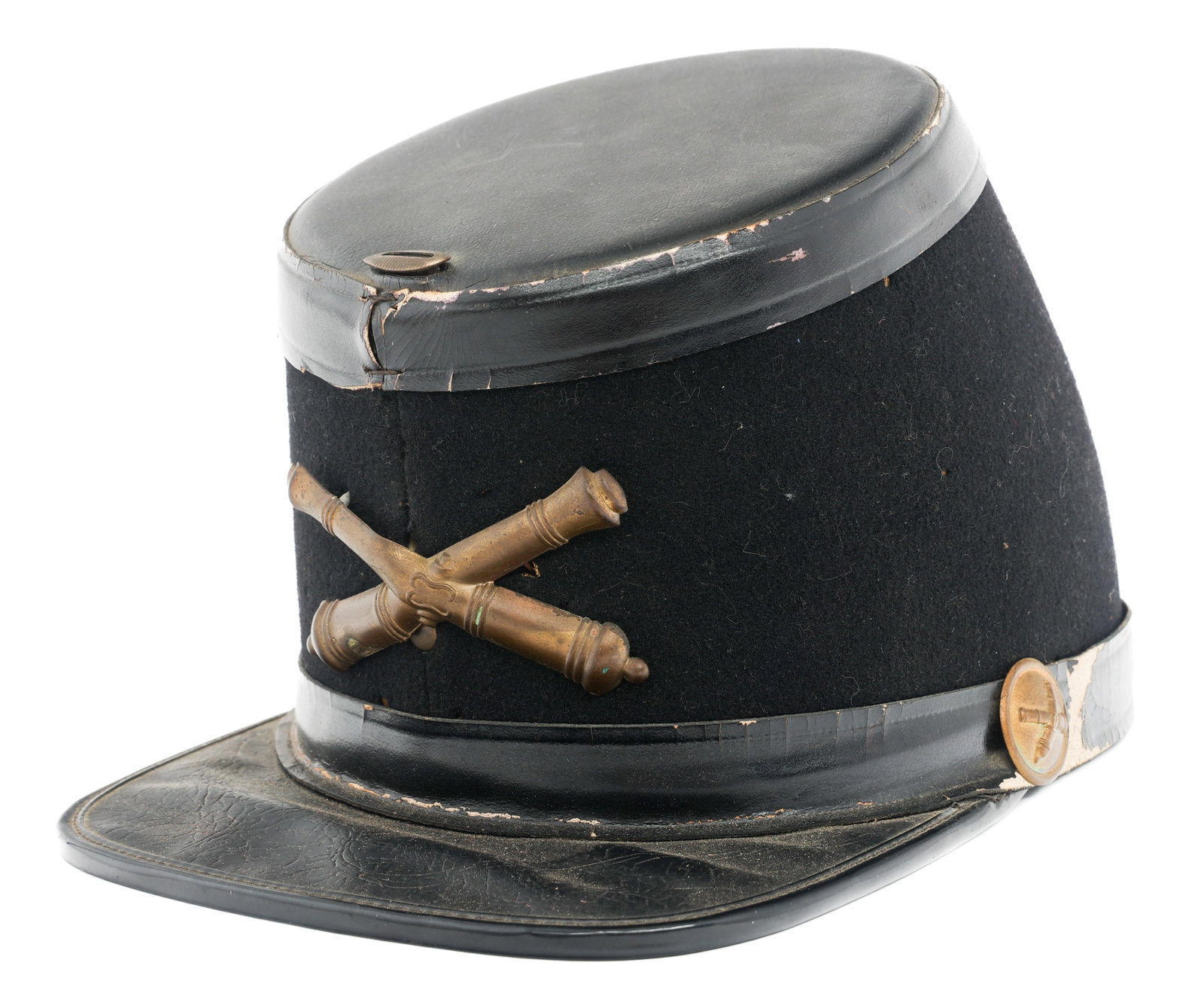 INDIAN WARS US ARMY ARTILLERY SHAKO: INDIAN WARS US ARMY ARTILLERY SHAKO Indian Wars US Army Artillery Shako. Pressed felt construction. Leather top, band, visor and sweatband. Brass artillery front plate and side buttons.