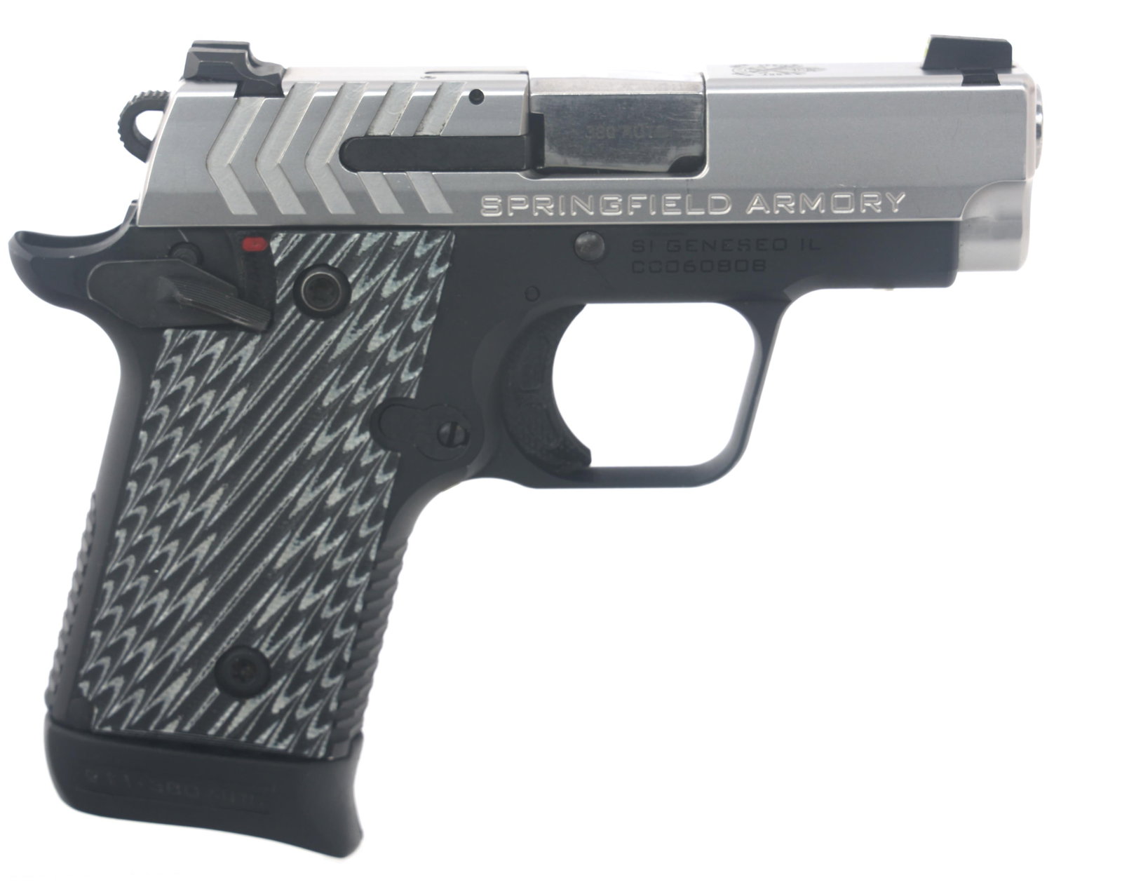 SPRINGFIELD ARMORY MODEL 911 .380 CAL PISTOL: SPRINGFIELD ARMORY MODEL 911 .380 CAL PISTOL Springfield Armory Model 911 .380 ACP caliber semi automatic pistol. Matte stainless steel finish. Tritium night sights. Black anodized aluminum frame. Thr