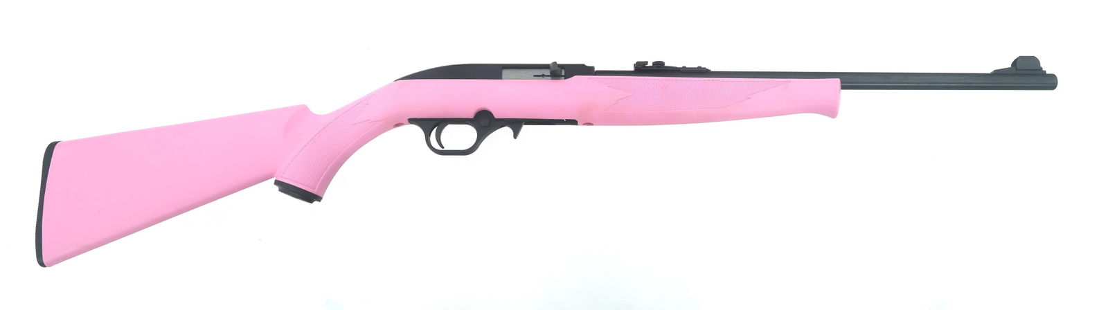 MOSSBERG INTERNATIONAL MODEL 702 PLINKSTER RIFLE: MOSSBERG INTERNATIONAL MODEL 702 PLINKSTER RIFLE Mossberg International Model 702 Plinkster .22 LR caliber semi automatic rifle. Matte black finish. Checkered composite stock. Hooded front sight. Adju