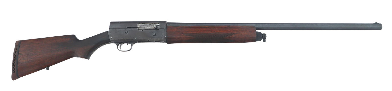 REMINGTON MODEL 11 12 GAUGE SEMI AUTO SHOTGUN: REMINGTON MODEL 11 12 GAUGE SEMI AUTO SHOTGUN Remington Model 11 12 gauge semi automatic shotgun. Fixed Modified choke. Blued finish. Bead front sight. Wood stock. Caliber / Gauge: 12 Barrel Length: 2