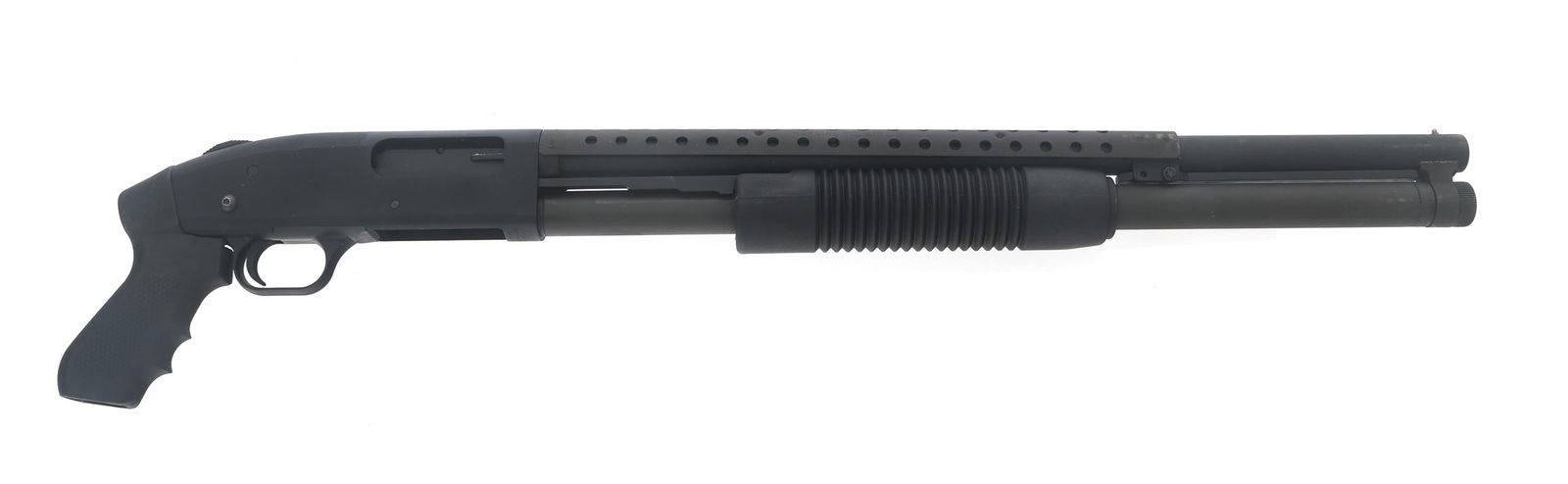 MOSSBERG MODEL 500A 12 GAUGE PUMP ACTION SHOTGUN: MOSSBERG MODEL 500A 12 GAUGE PUMP ACTION SHOTGUN Mossberg Model 500A 12 gauge pump action shotgun. Matte black finish. Fixed Cylinder choke. Bead front sight. Heat shield. Receiver mounted shell holde