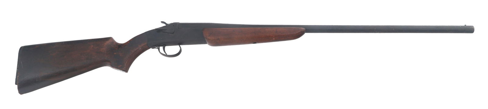 SAVAGE STEVENS MODEL 940A 20 GA BREAK-OVER SHOTGUN: SAVAGE STEVENS MODEL 940A 20 GA BREAK-OVER SHOTGUN Savage Stevens model 940A 20 gauge break-over shotgun. 2.75" shells. Fixed Modified choke. Blued finish. Bead front sight. Wood stock. Caliber / Gaug