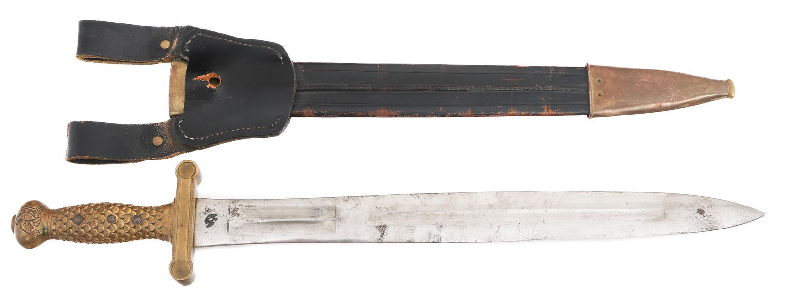 CIVIL WAR US ARMY M1832 FOOT ARTILLERY SWORD: CIVIL WAR US ARMY M1832 FOOT ARTILLERY SWORD Civil War US Army M1832 Foot Artillery Sword. Double edged, bright blade with triple fuller. Maker mark on the ricasso. Cast brass hilt with fish scale pat