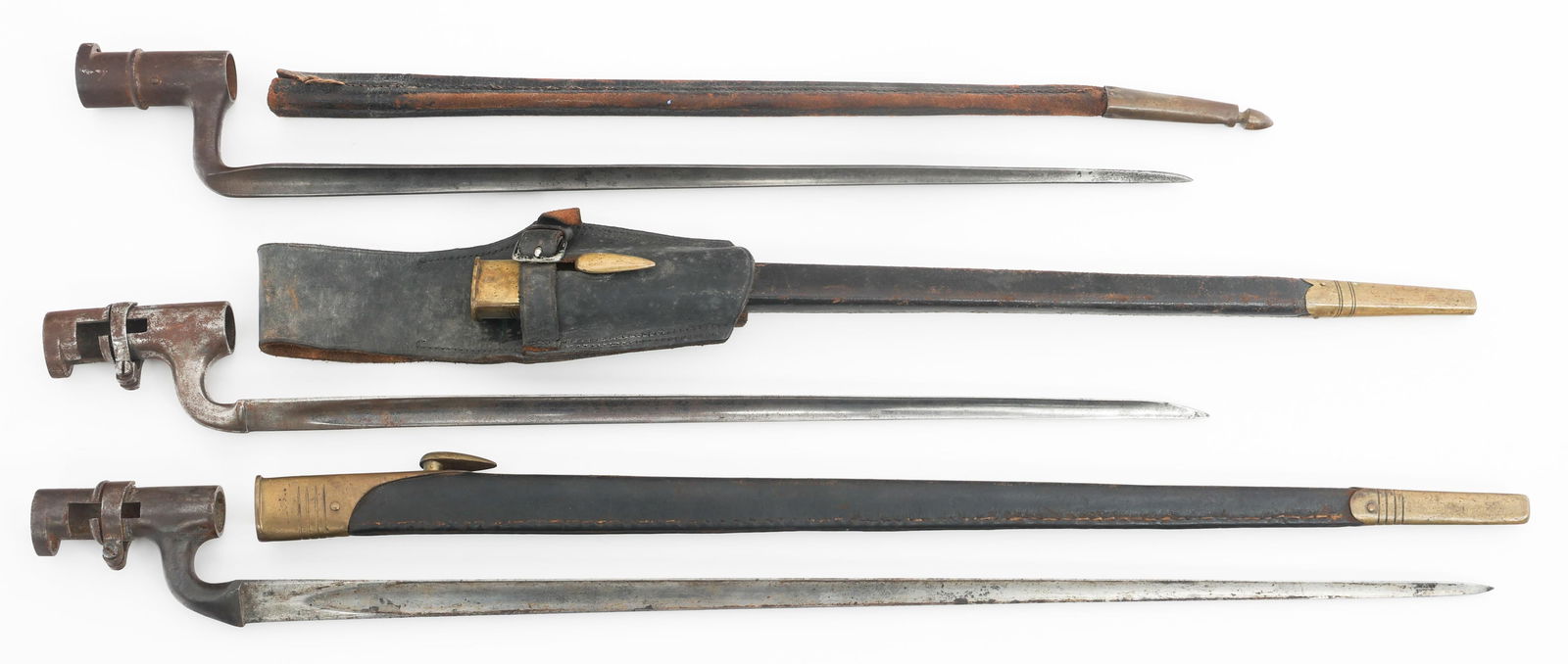 19th C. US & WORLD SOCKET BAYONETS (1 of 15)