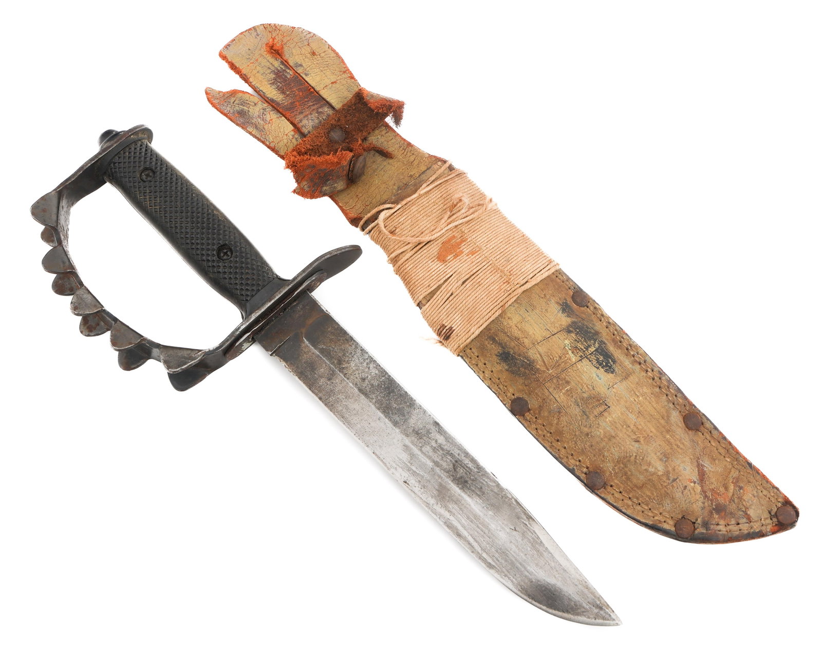 VIETNAM WAR US MODIFIED KNUCKLEDUSTER KNIFE: VIETNAM WAR US MODIFIED KNUCKLEDUSTER KNIFE Vietnam War US Modified Knuckleduster Trench Knife. Single edged, bright blade. Maker marked by Western on the ricasso. Leather buffer pad. WWI M17 Blued st