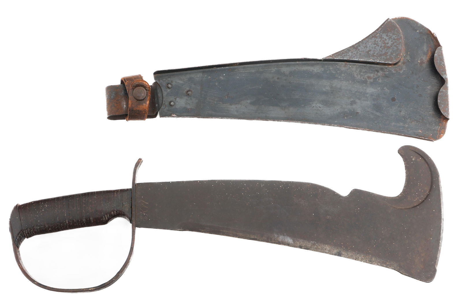 WWII US AIR CORPS WOODMAN'S PAL SURVIVAL MACHETE: WWII US AIR CORPS WOODMAN'S PAL SURVIVAL MACHETE WWII US Woodman's Pal Survival Machete model LC-14-B made circa 1943 by Victor Tool Co. Maker marked blade. Includes original metal scabbard. Blade Len