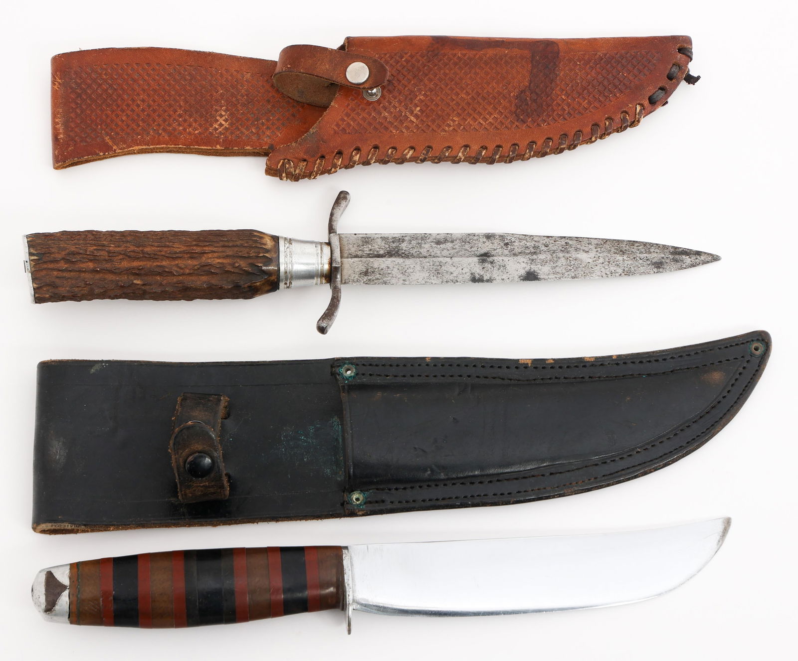 CUSTOM KNIFE & DAGGER WITH LEATHER SHEATHS: CUSTOM KNIFE & DAGGER WITH LEATHER SHEATHS Custom Knife and Dagger. (1) Knife. Single edged, bright blade. No visible marks. Alloy based hilt with stacked composite spacers. Leather sheath. (1) Dagger